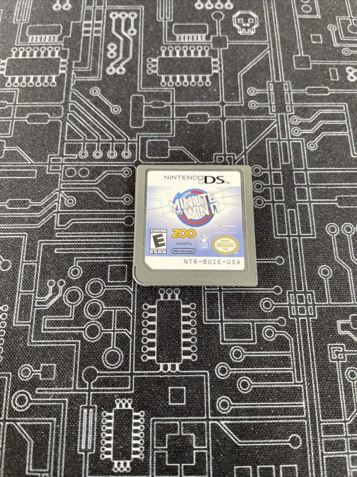 MINUTE TO WIN IT Nintendo DS Guy Fieri Complete CIB Tested - Like New