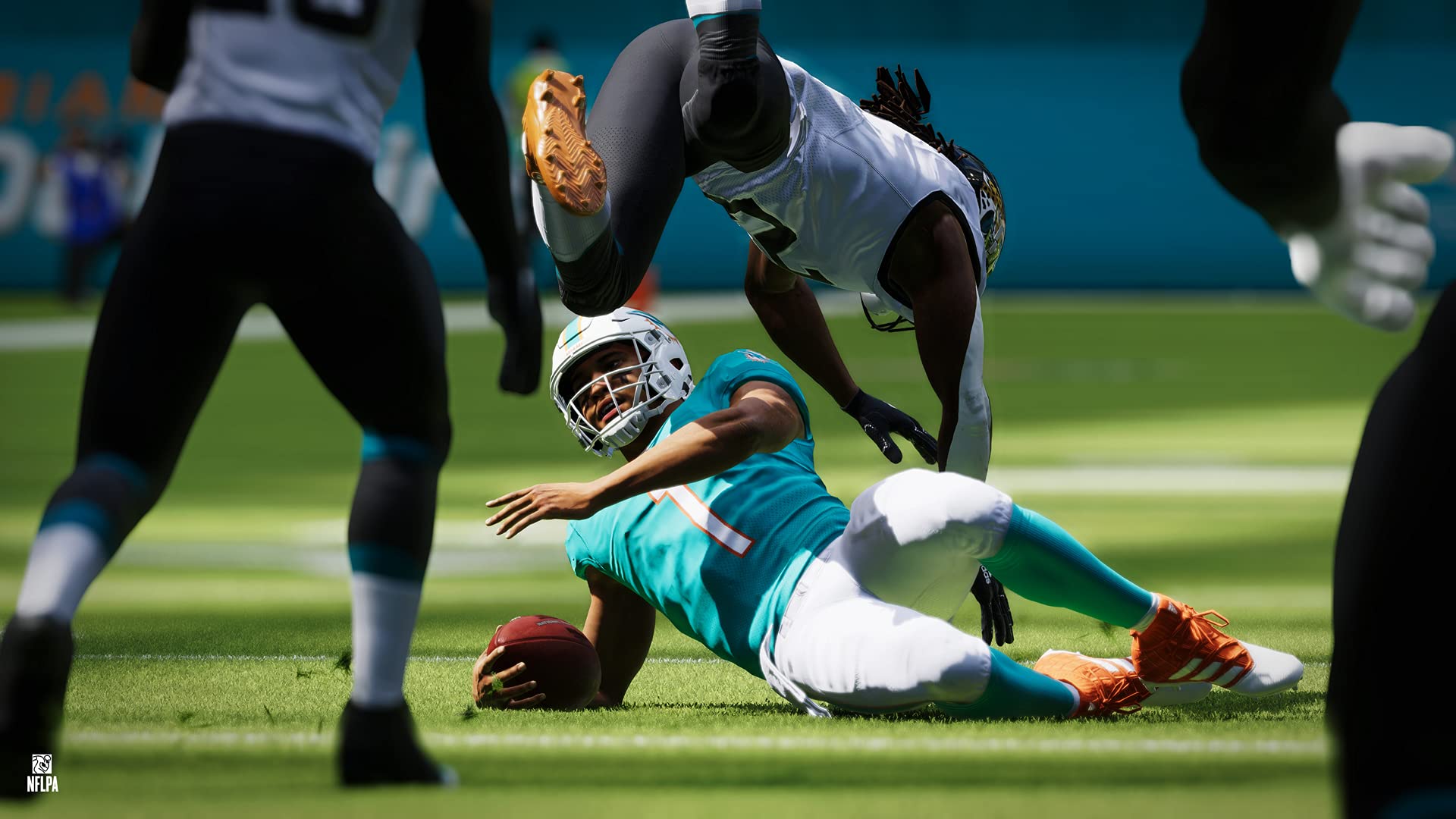 Madden NFL 22 PS5 PlayStation 5 - Like New