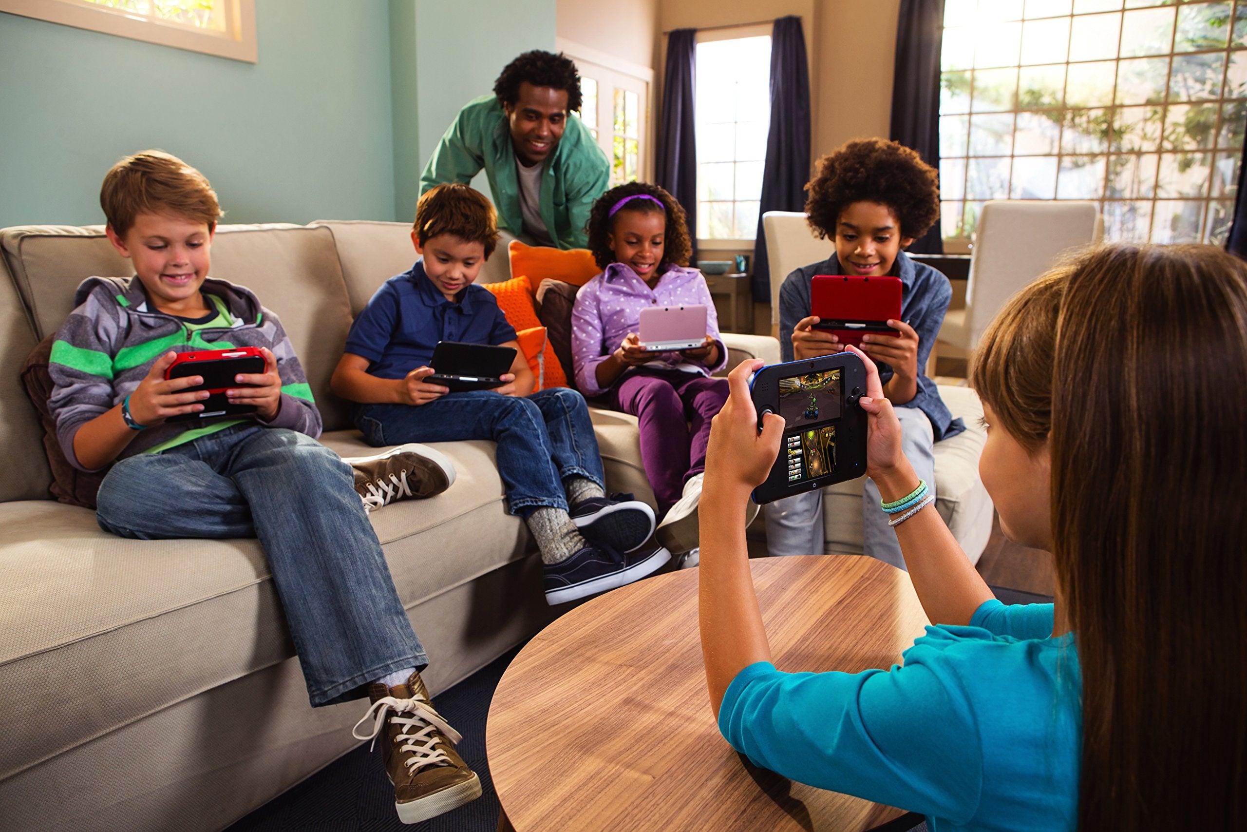 Nintendo 2DS Console - Electric Blue - Boxed - See Pics - Good