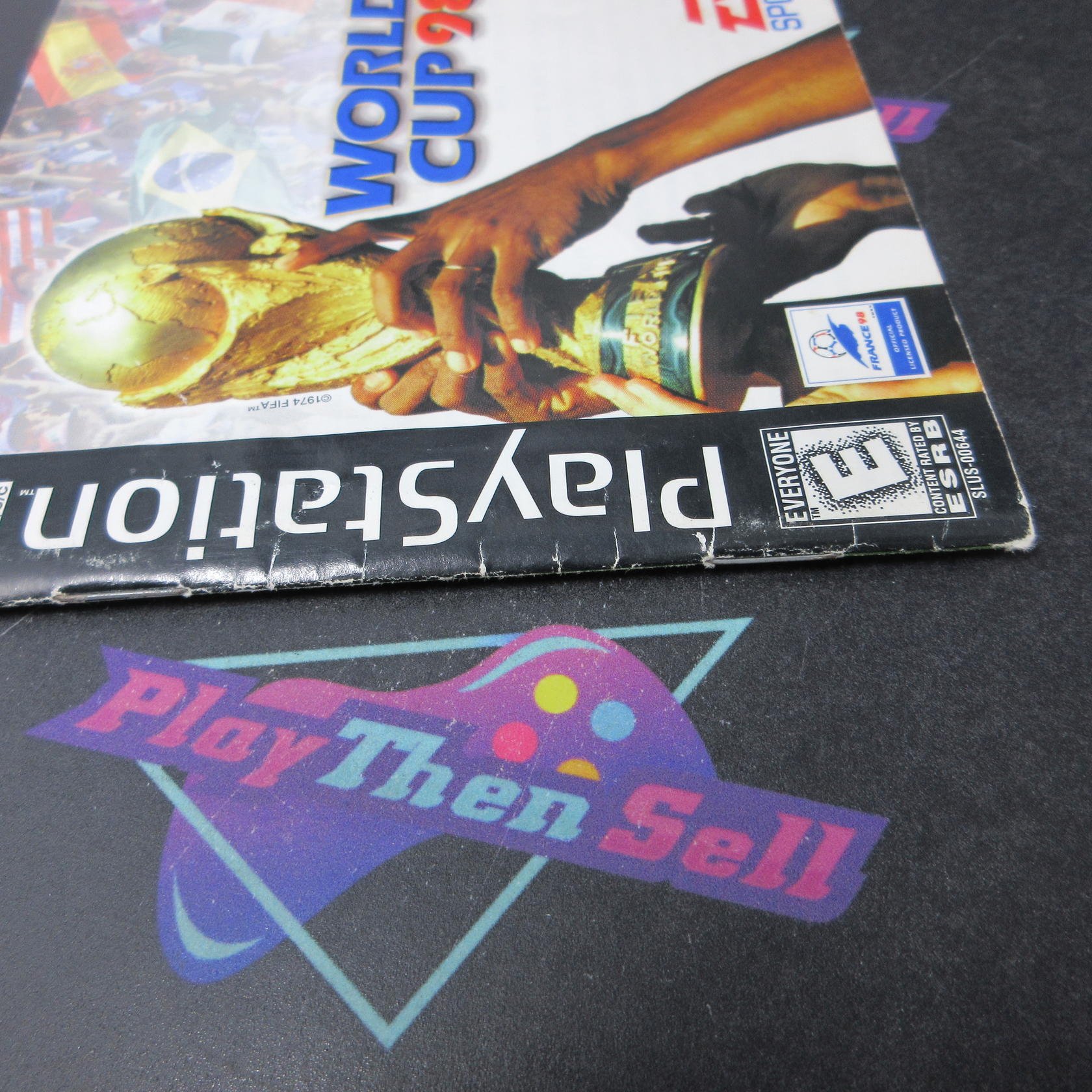 World Cup 98 + Reg Card PS1 PlayStation 1 MD Complete CIB - Very Good