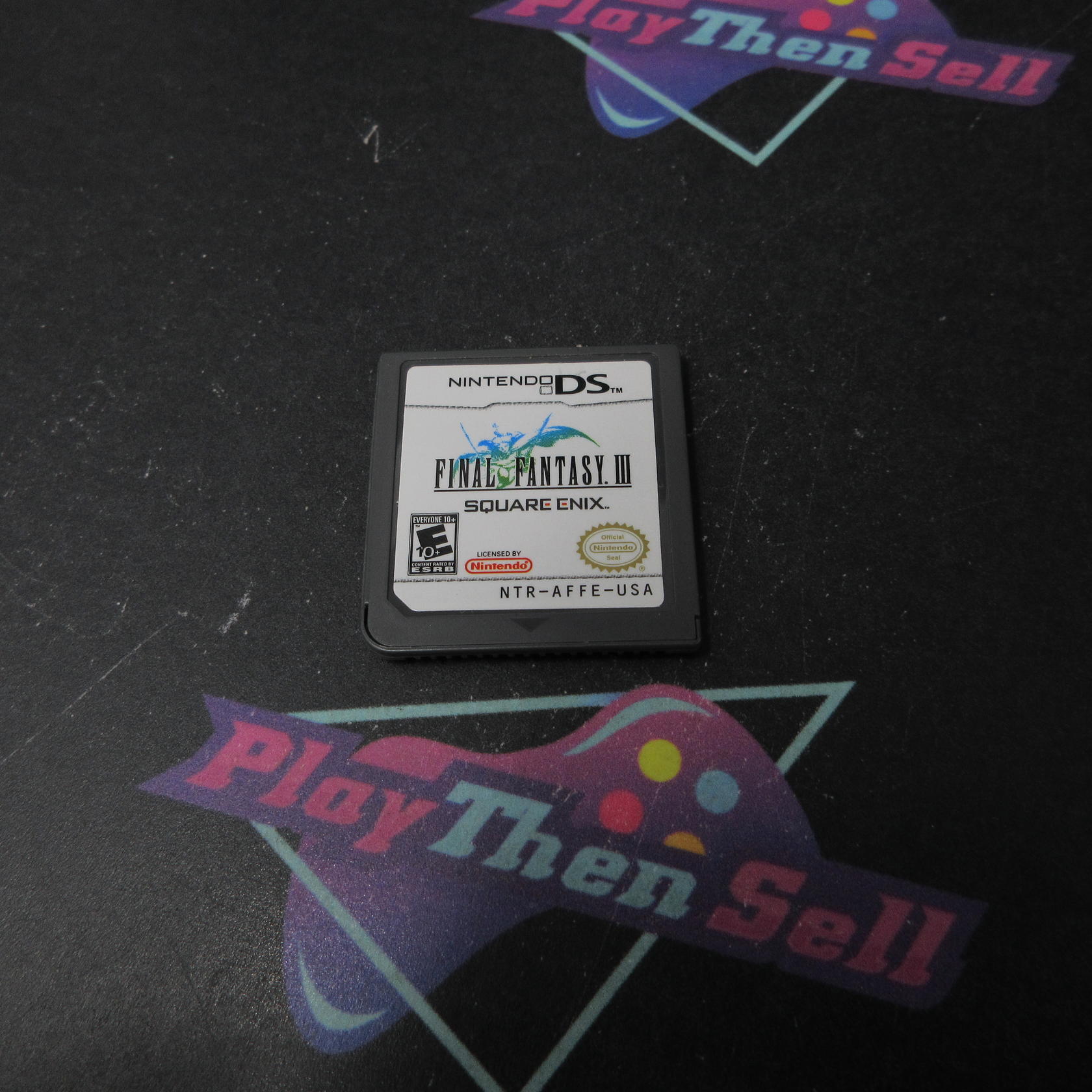 Final Fantasy III Nintendo DS + Reg Card - Like New