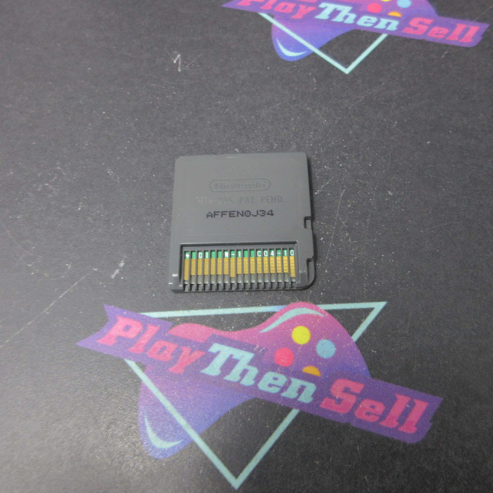 Final Fantasy III Nintendo DS + Reg Card - Like New