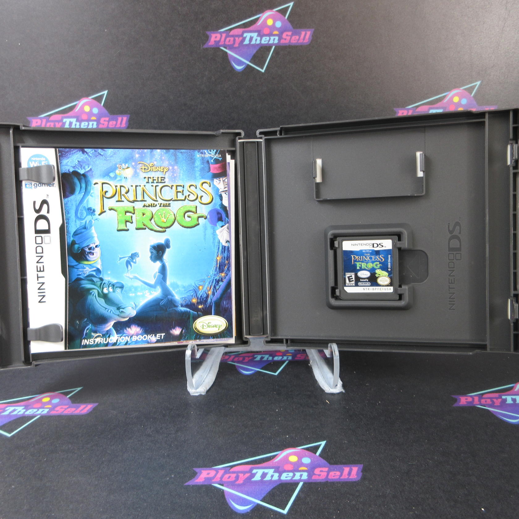 The Princess and the Frog - Nintendo DS + Poster - Like New