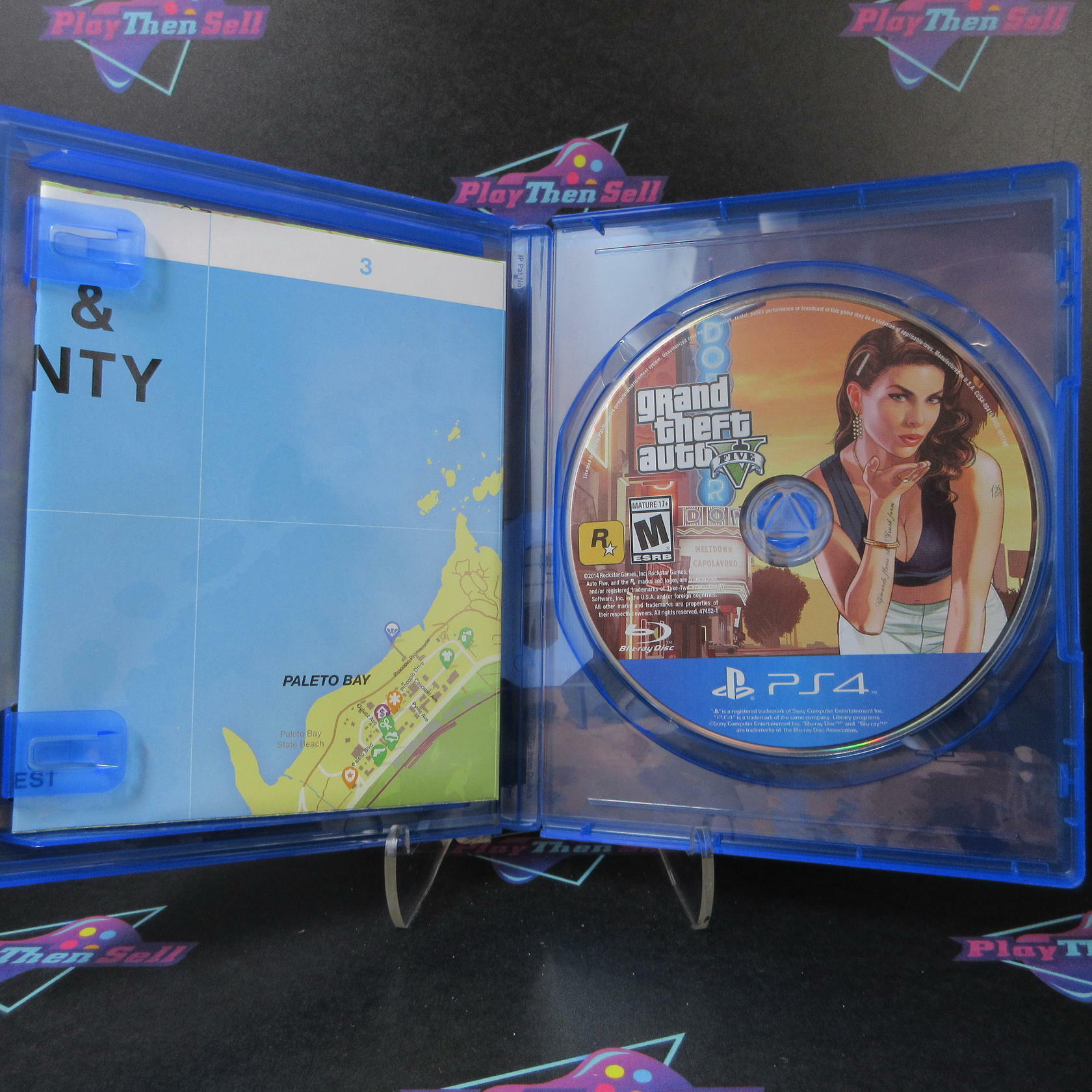 Grand Theft Auto V Premium Edition PS4 PlayStation 4 + Map - Like New