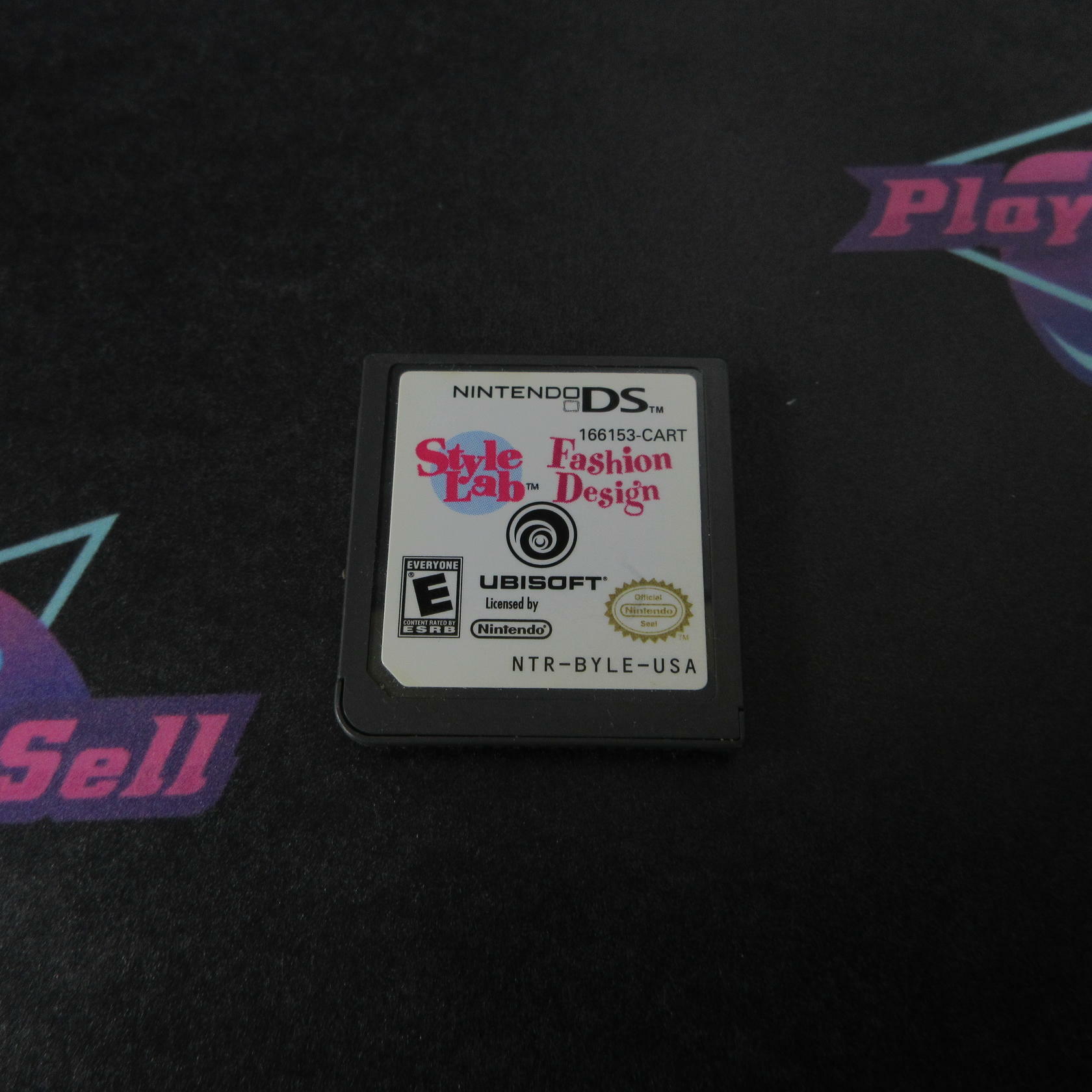 Style Lab Fashion Design Nintendo DS - Like New
