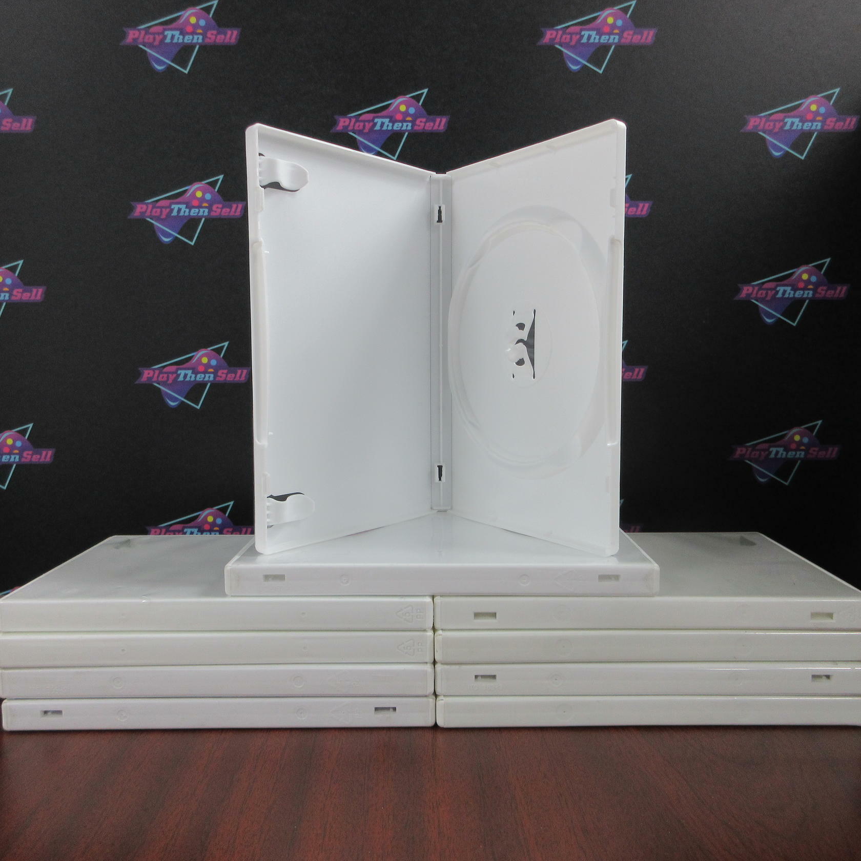 Nintendo Wii Cases - 10 Case Lot