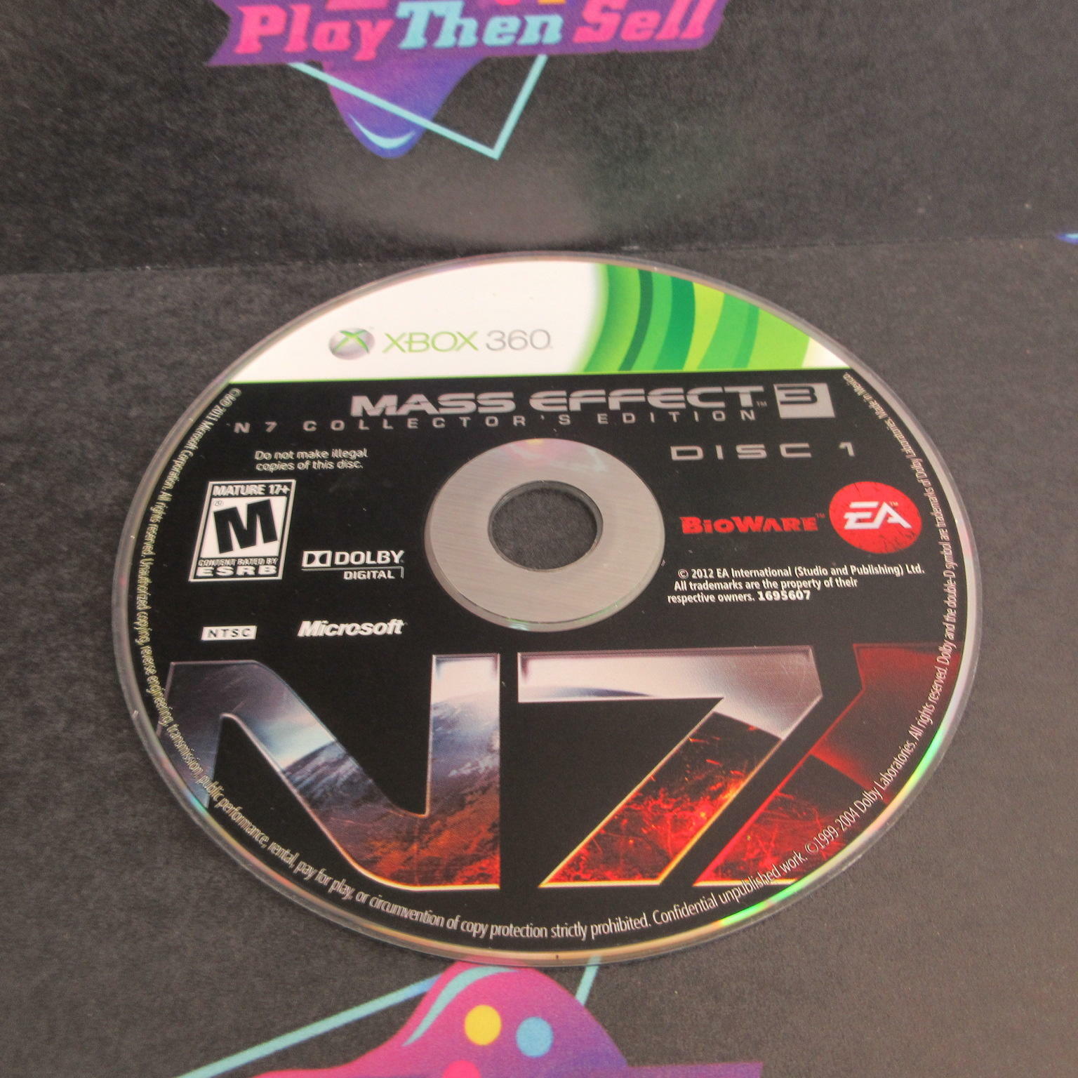 Mass Effect 3 Collector's Ed Xbox 360 DD - Very Good