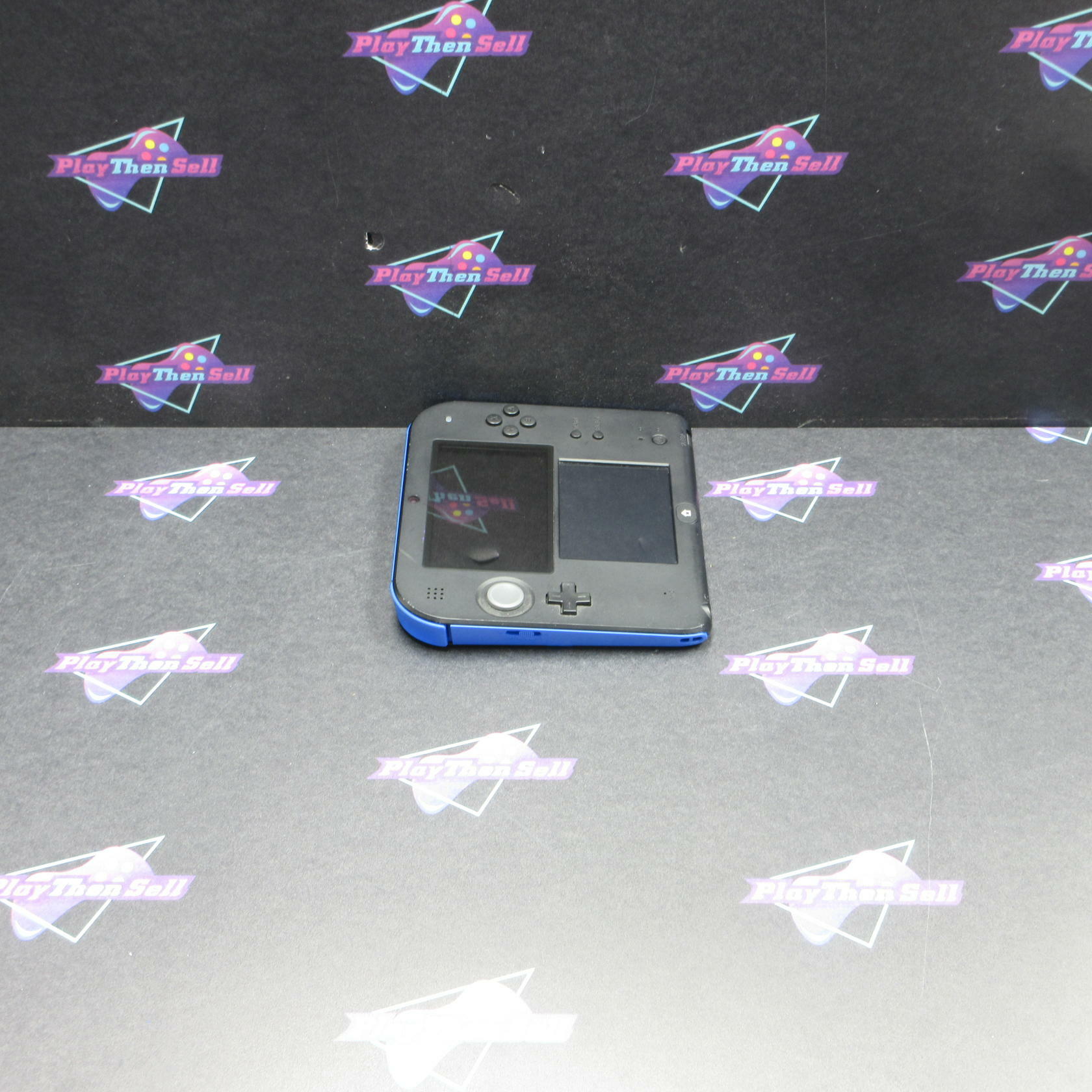 Nintendo 2DS Console - Electric Blue - Boxed - See Pics - Good