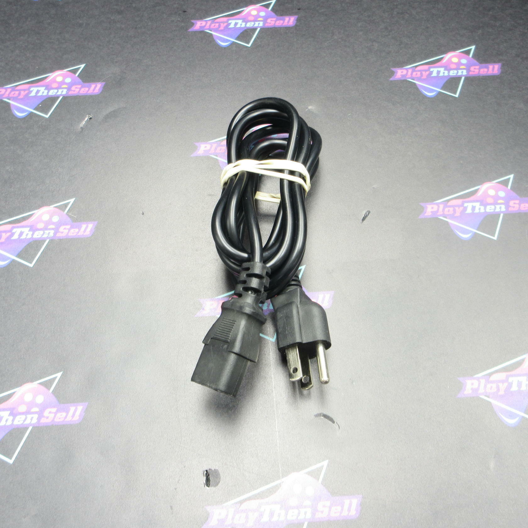 Microsoft Xbox One Console Model 1540 500GB + Controller - Good