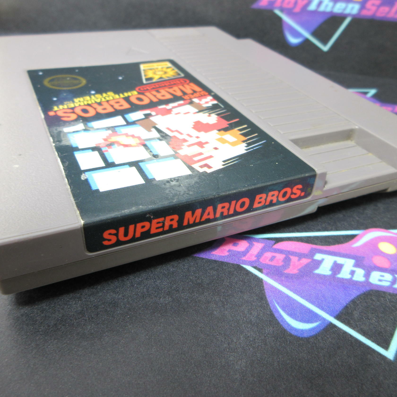 Super Mario Bros 5 Screw Circle Seal Nintendo NES Cart Only AD - Very Good