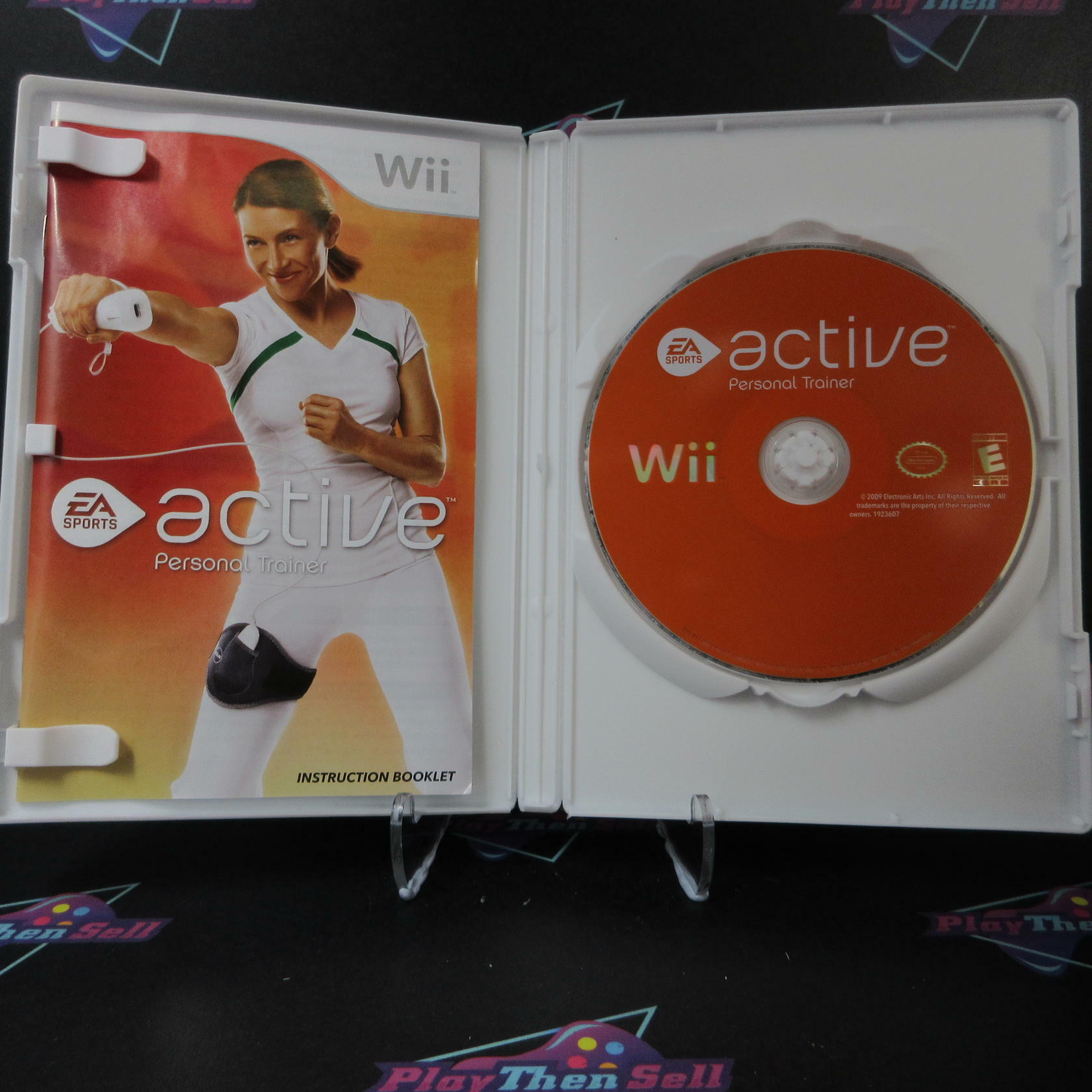 Active Personal Trainer Nintendo Wii AD Complete CIB - Very Good