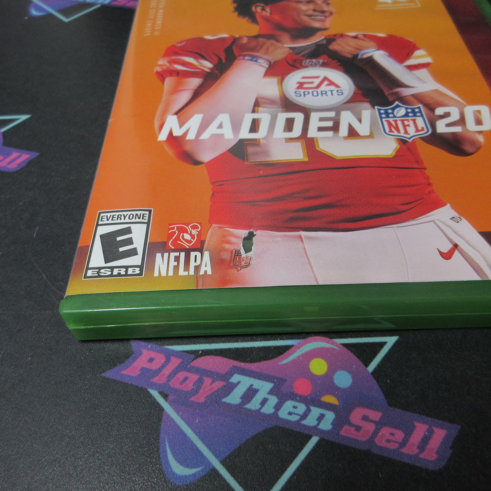 Madden NFL 20 Xbox One AD Complete CIB - Very Good