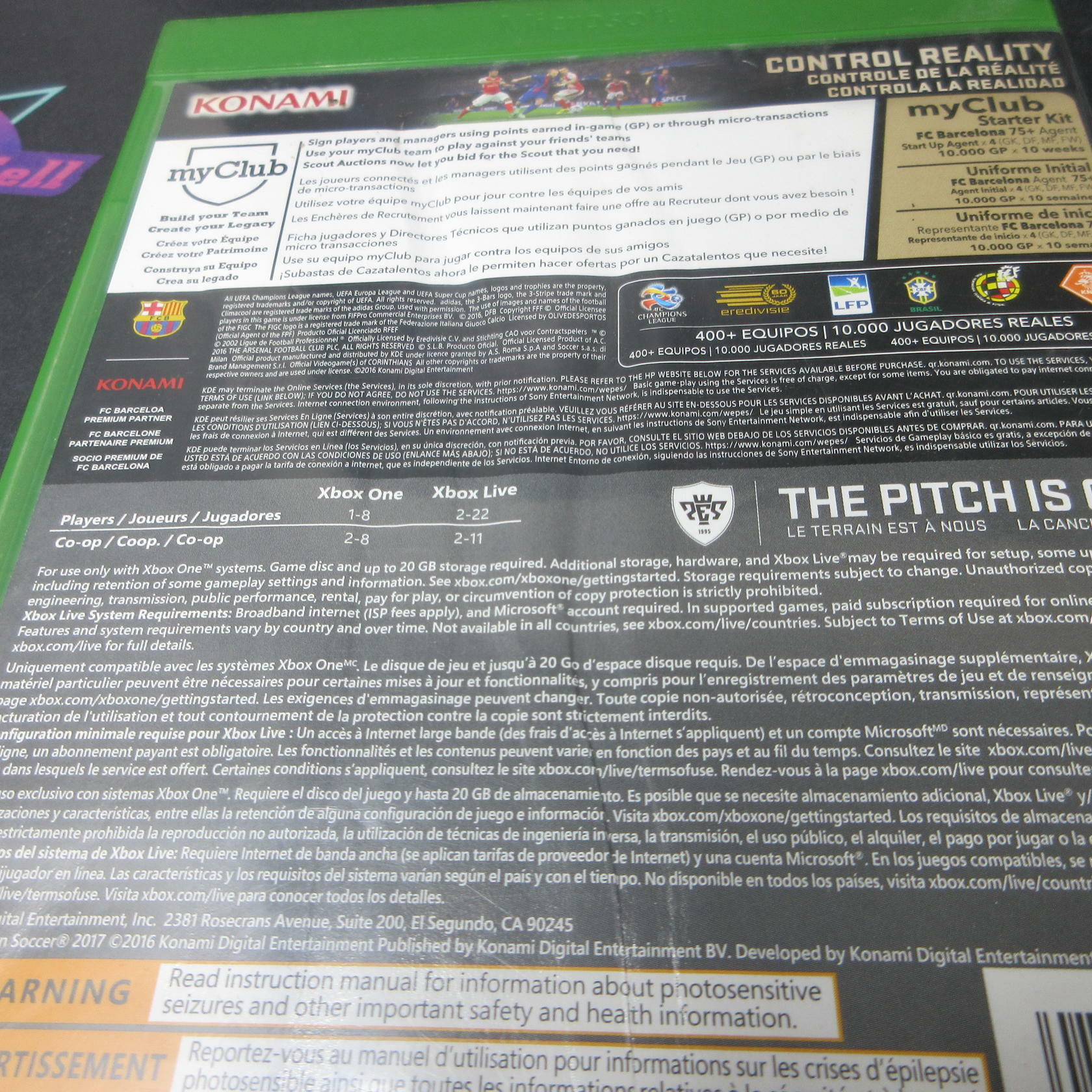 Pro Evolution Soccer 2017 Xbox One AD Complete CIB - Very Good