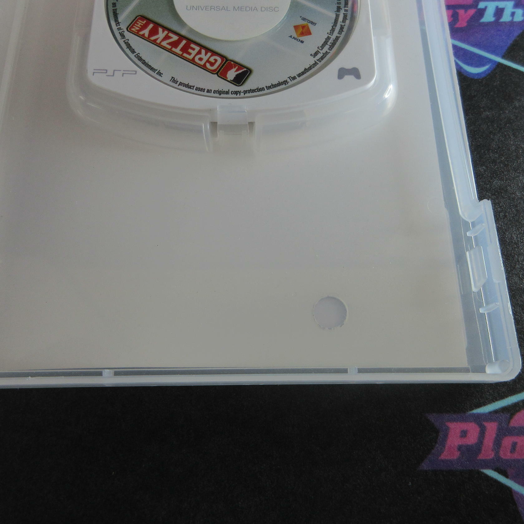 Gretzky NHL Sony PSP AD - Very Good