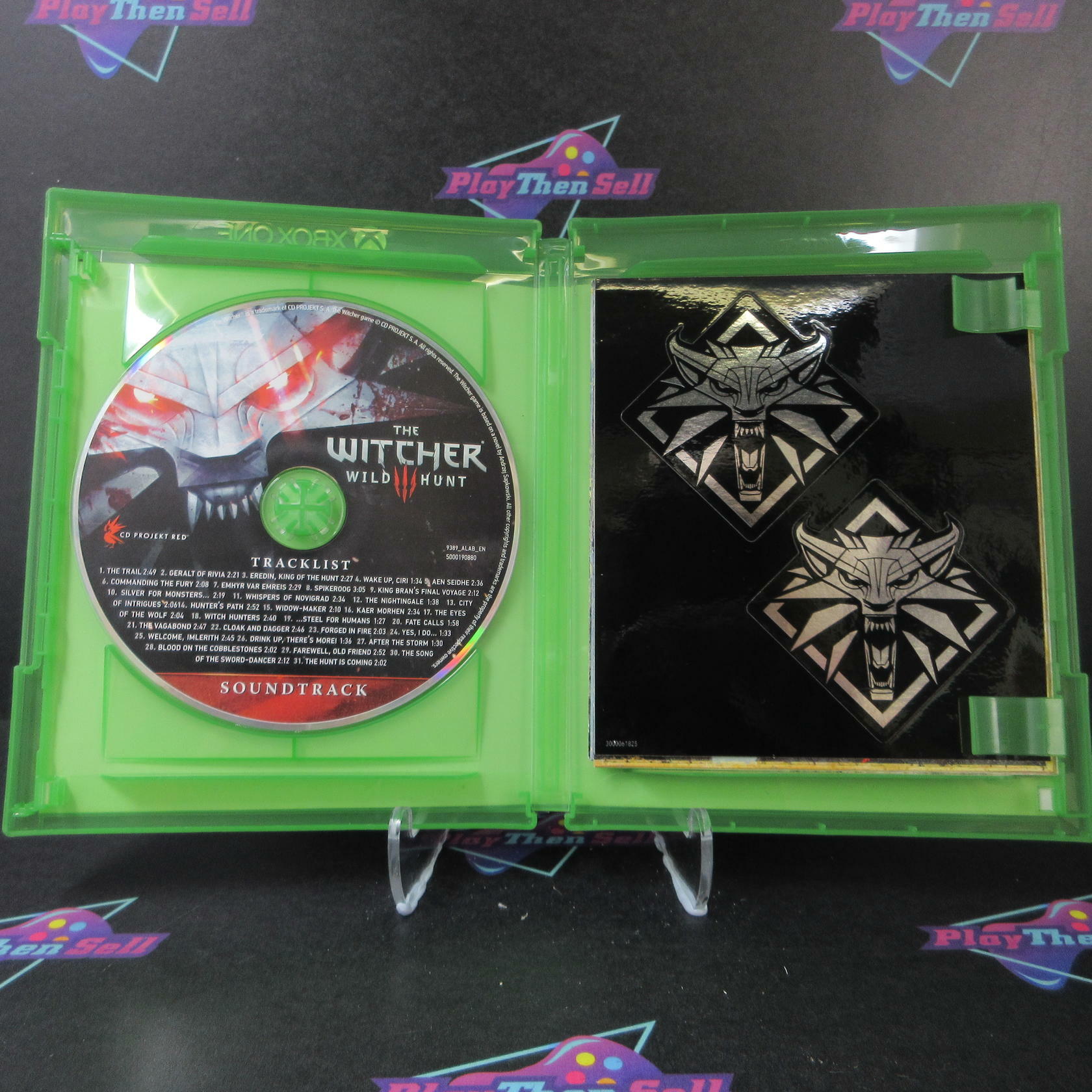 The Witcher 3 Wild Hunt + Map/Stickers/Sound Track Xbox One AD Complete CIB - Very Good