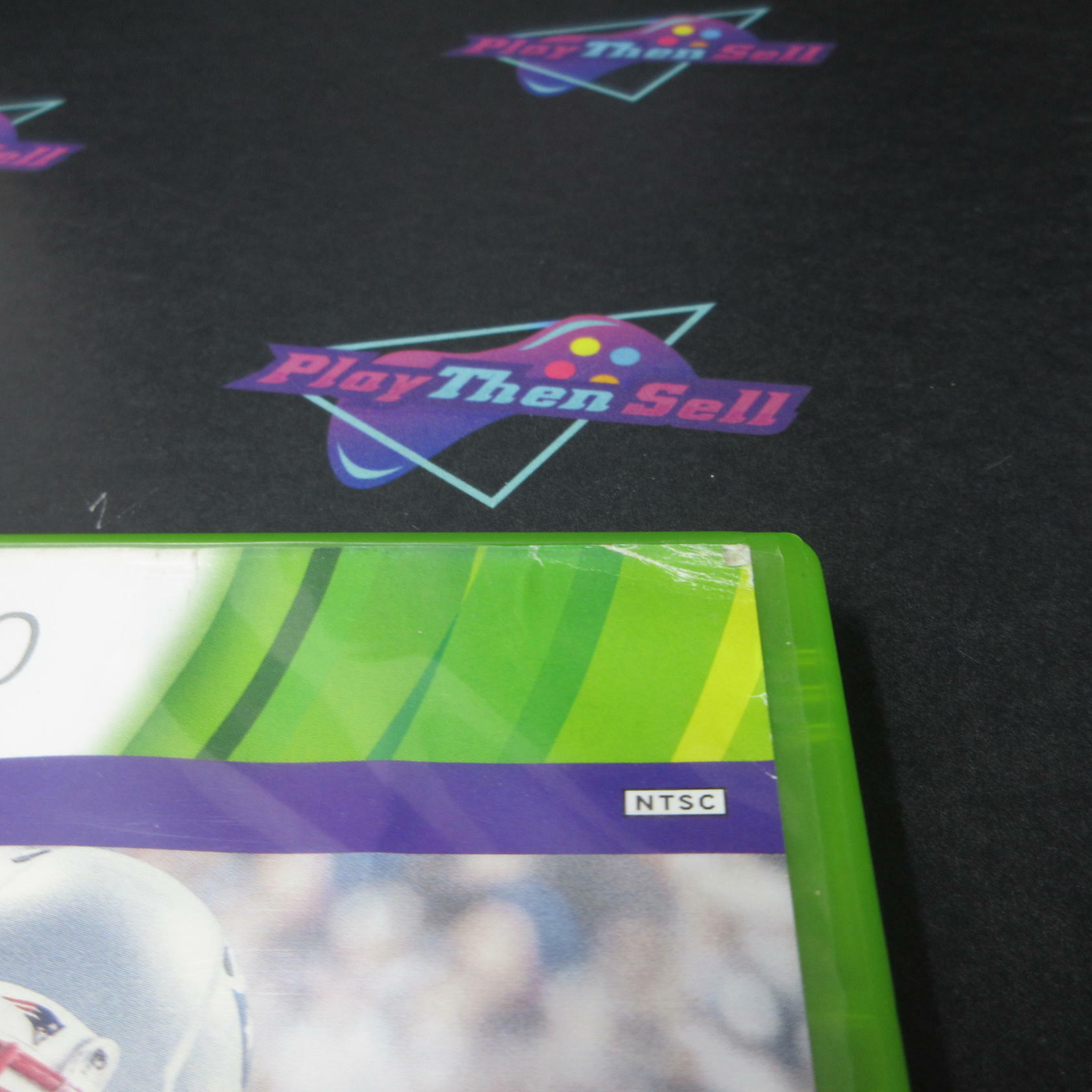 Madden NFL 17 Xbox 360 AD Complete CIB - Very Good
