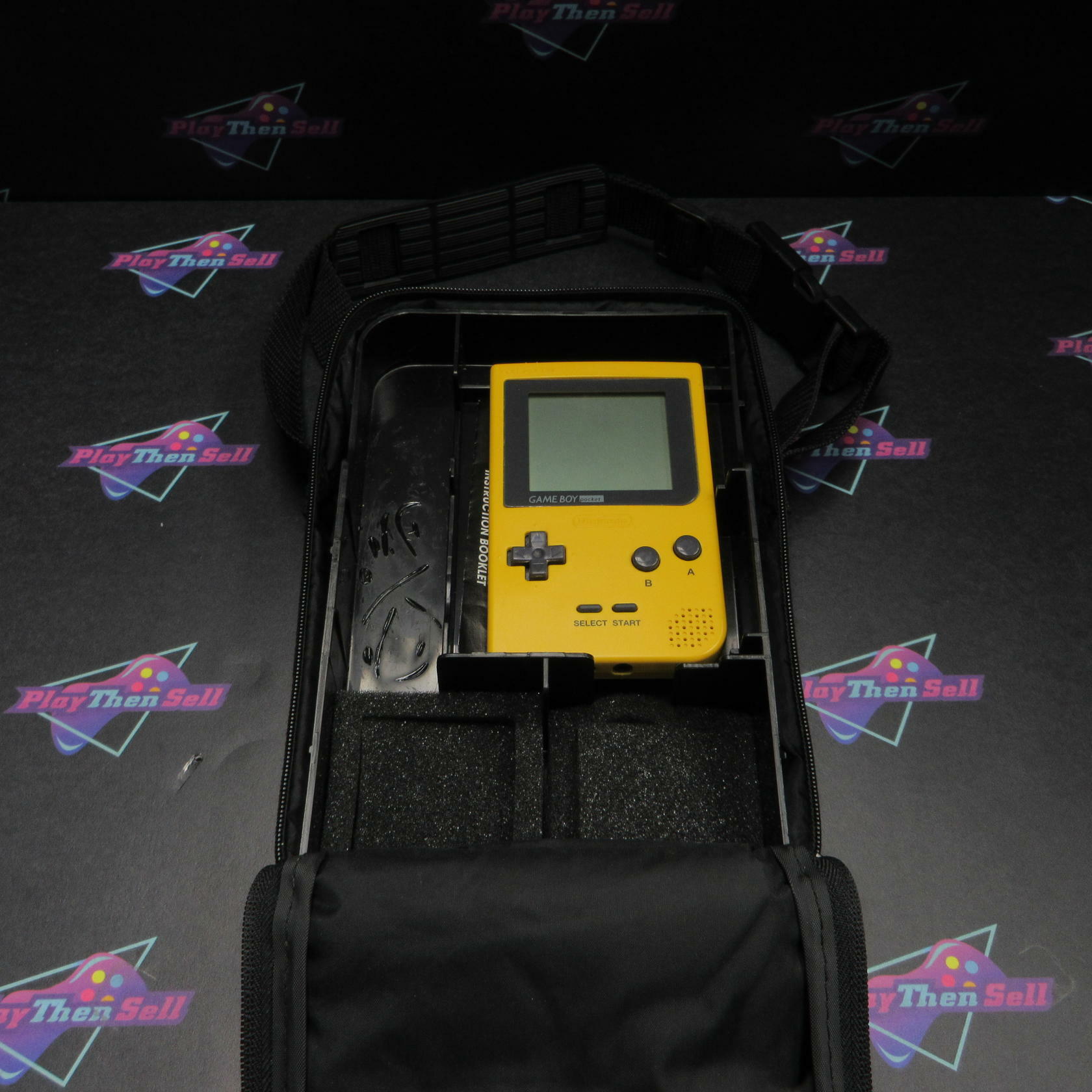Nintendo Game Boy Pocket Yellow MGB-001 Handheld Console + Carrying Bag Tested - Good