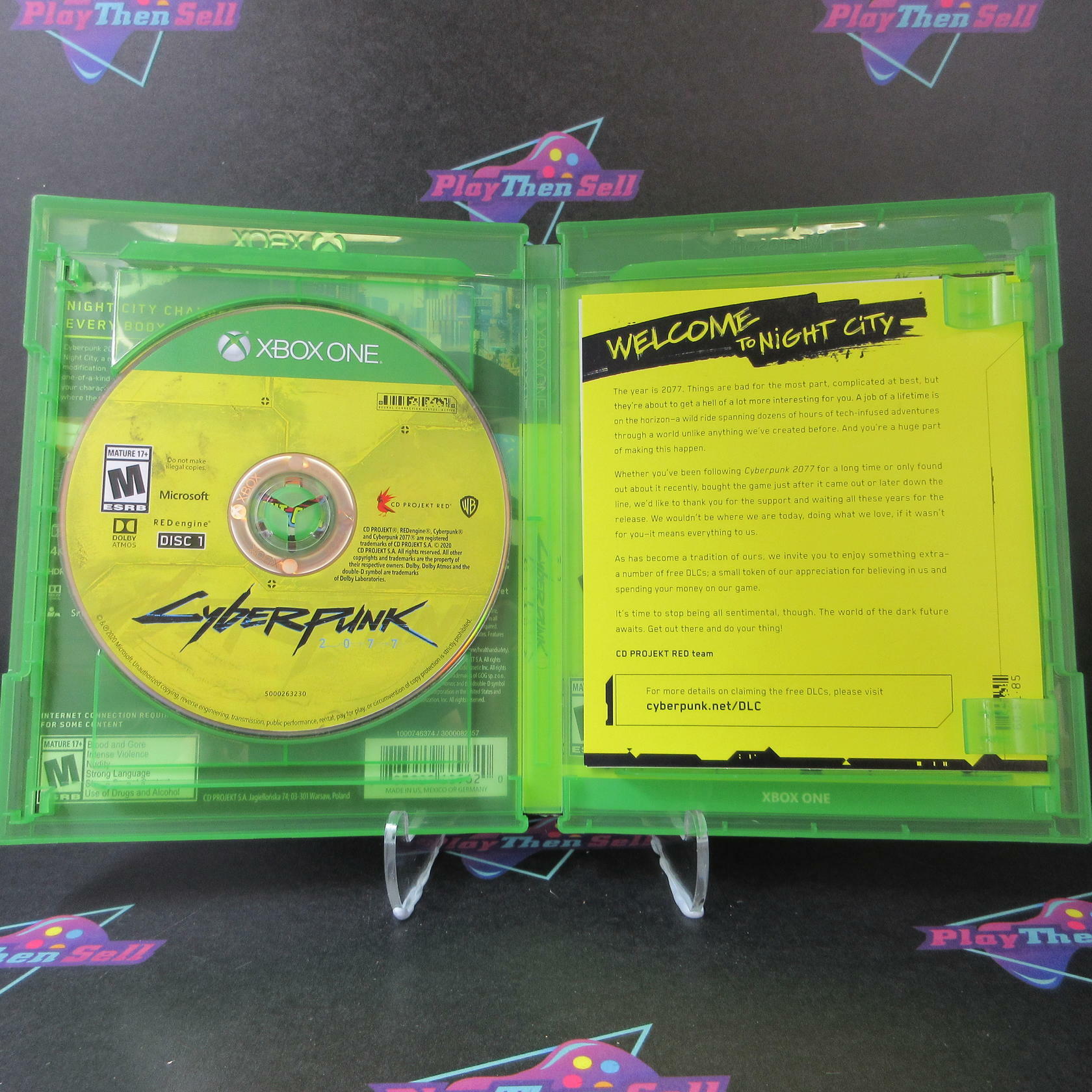 Cyberpunk 2077 Xbox One + Sleeve/Stickers/Map - Like New