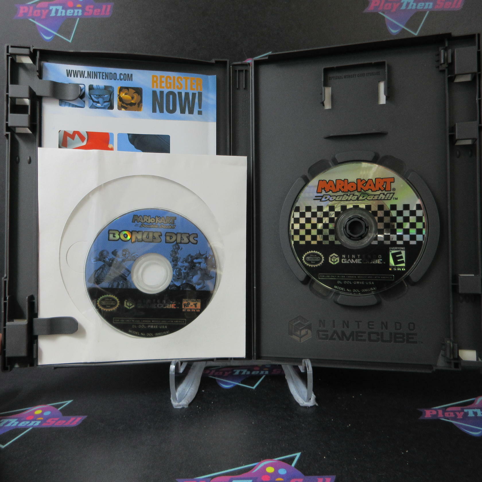 Mario Kart Double Dash + Bonus Disc Nintendo GameCube AD/NM - Very Good