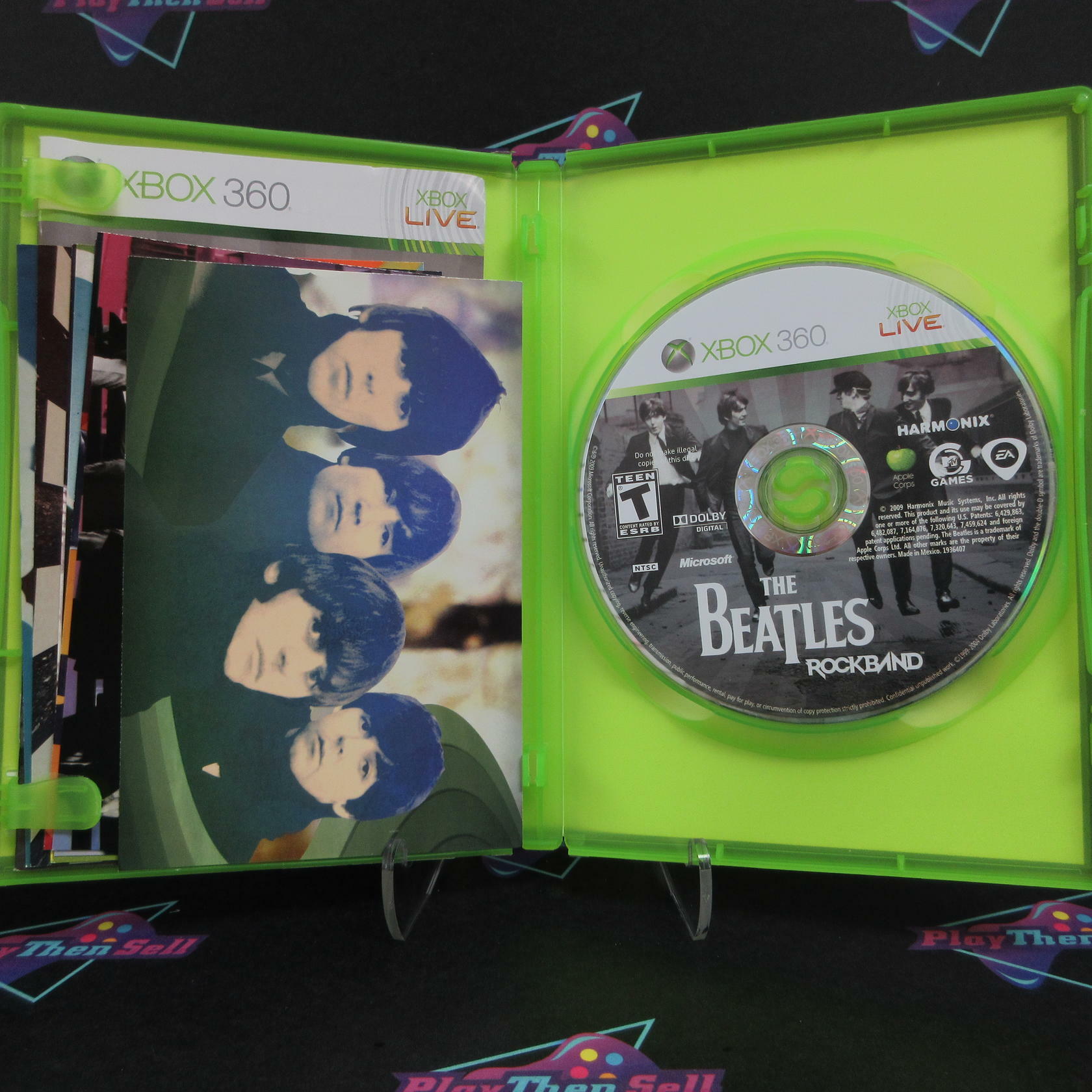 The Beatles RockBand Xbox 360 + Post Cards - Like New