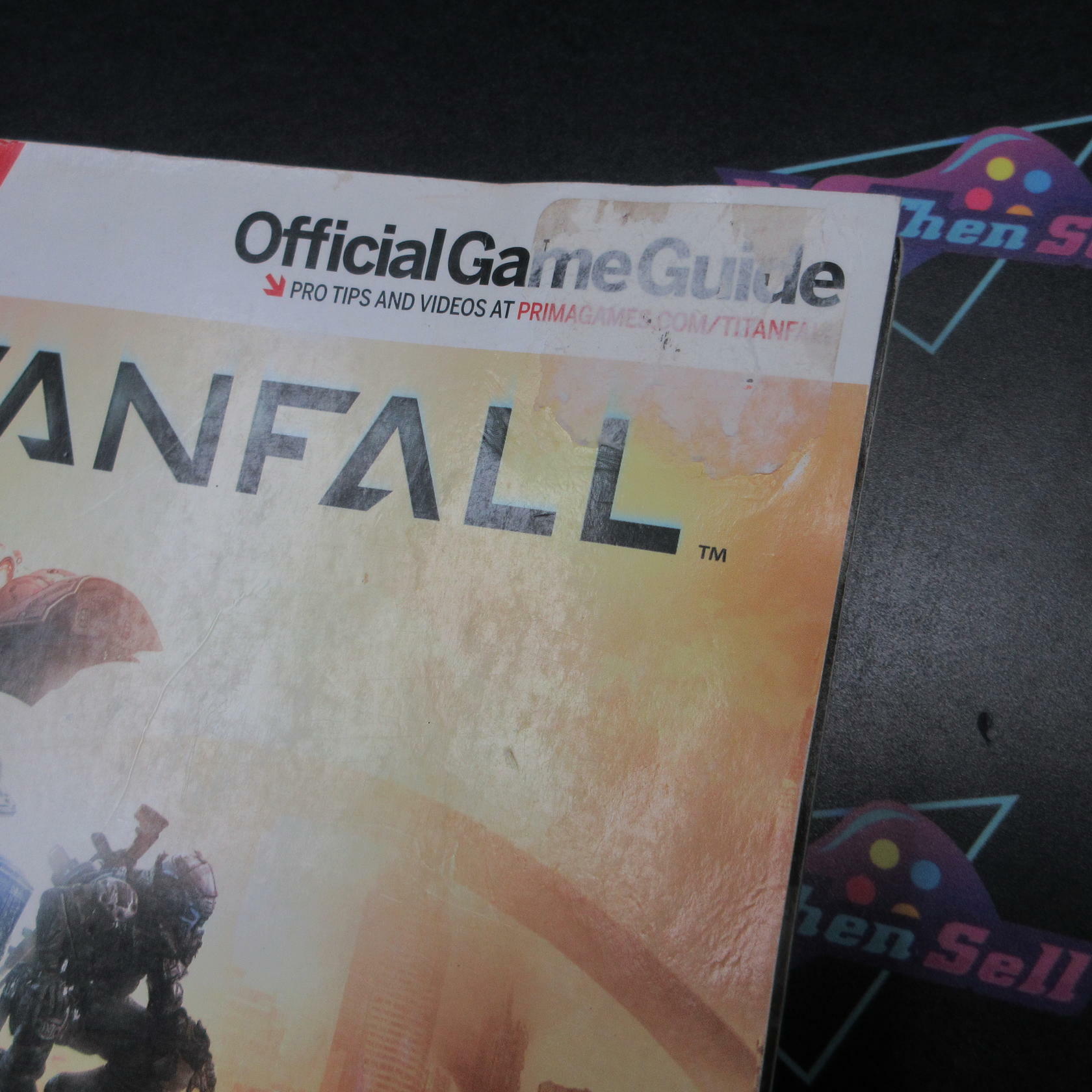 Titanfall Prima's Official Strategy Guide AD - See Pics - Good