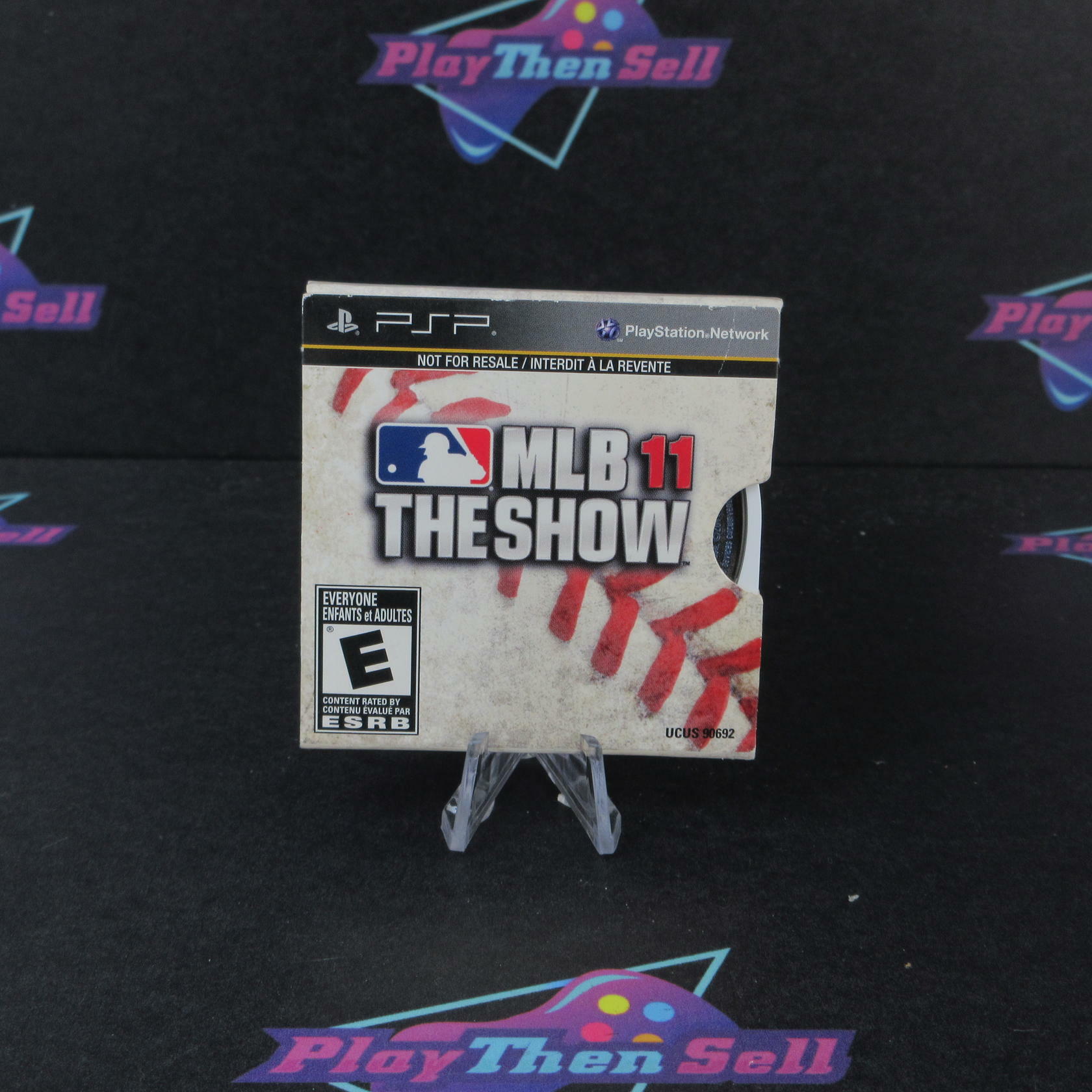 MLB 11 The Show Sony PSP + Sleeve - Very Good