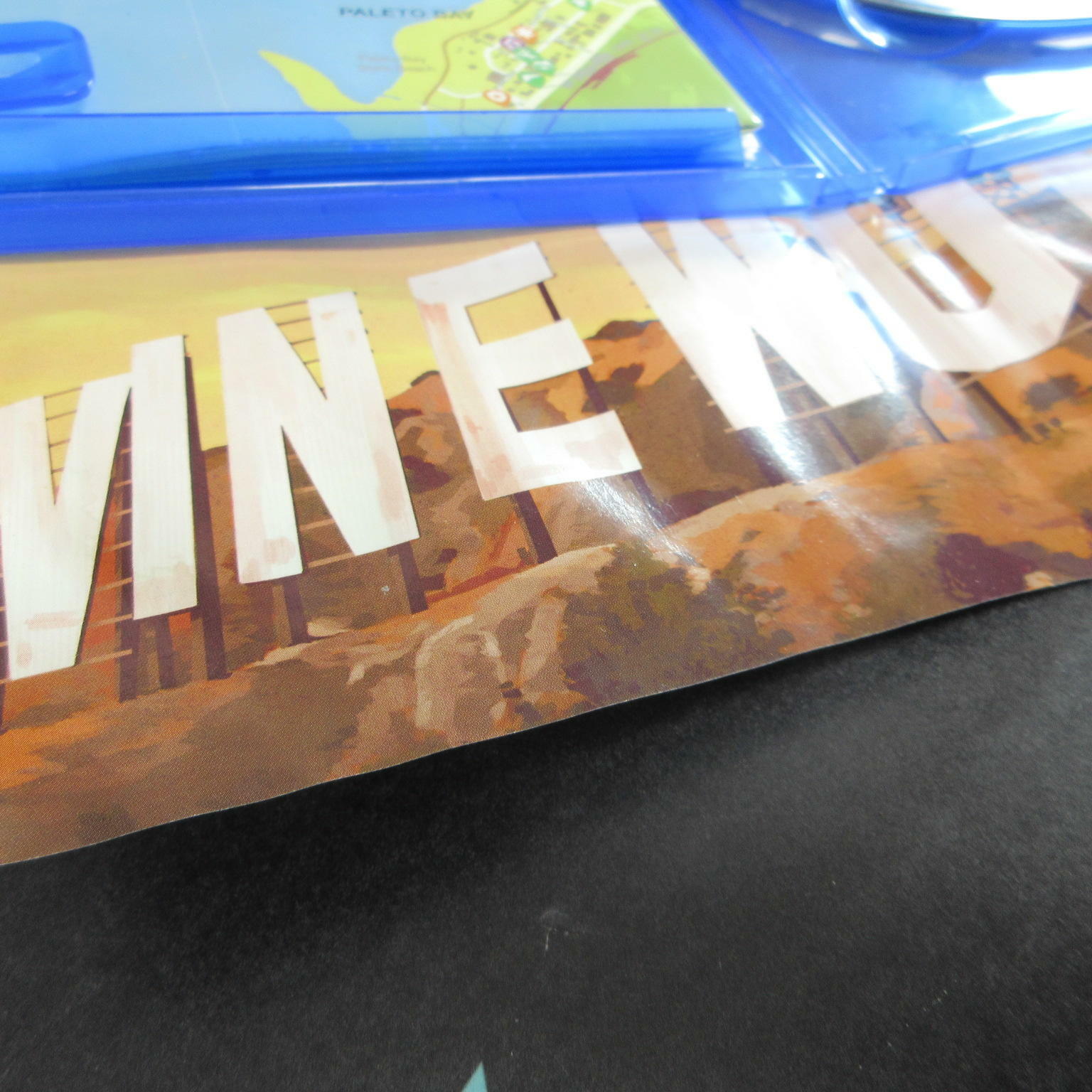 Grand Theft Auto V Premium Edition + Map Playstation 4 AD - Very Good