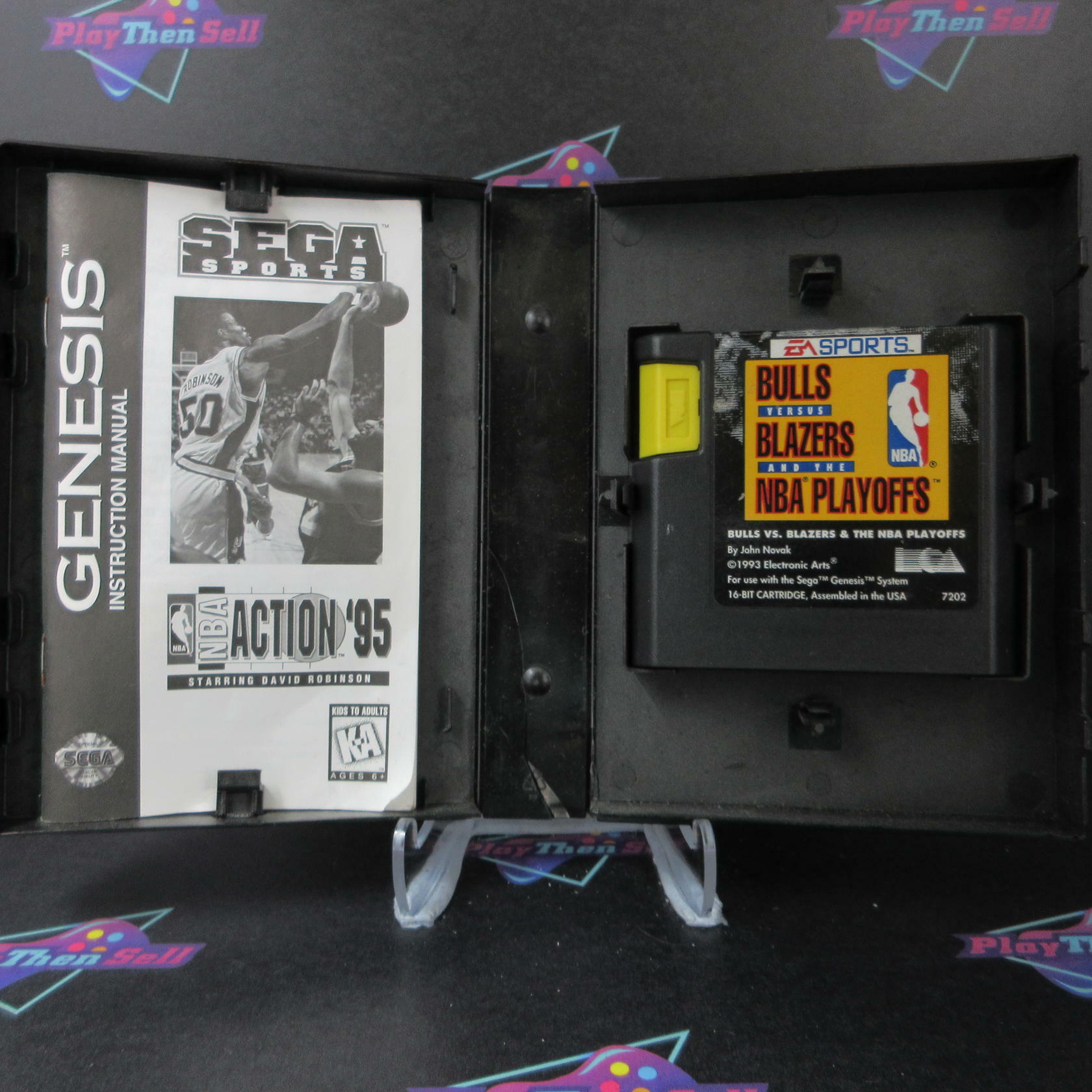 Bulls vs. Blazers and the NBA Playoffs Sega Genesis Boxed AD/CS Complete CIB - Very Good