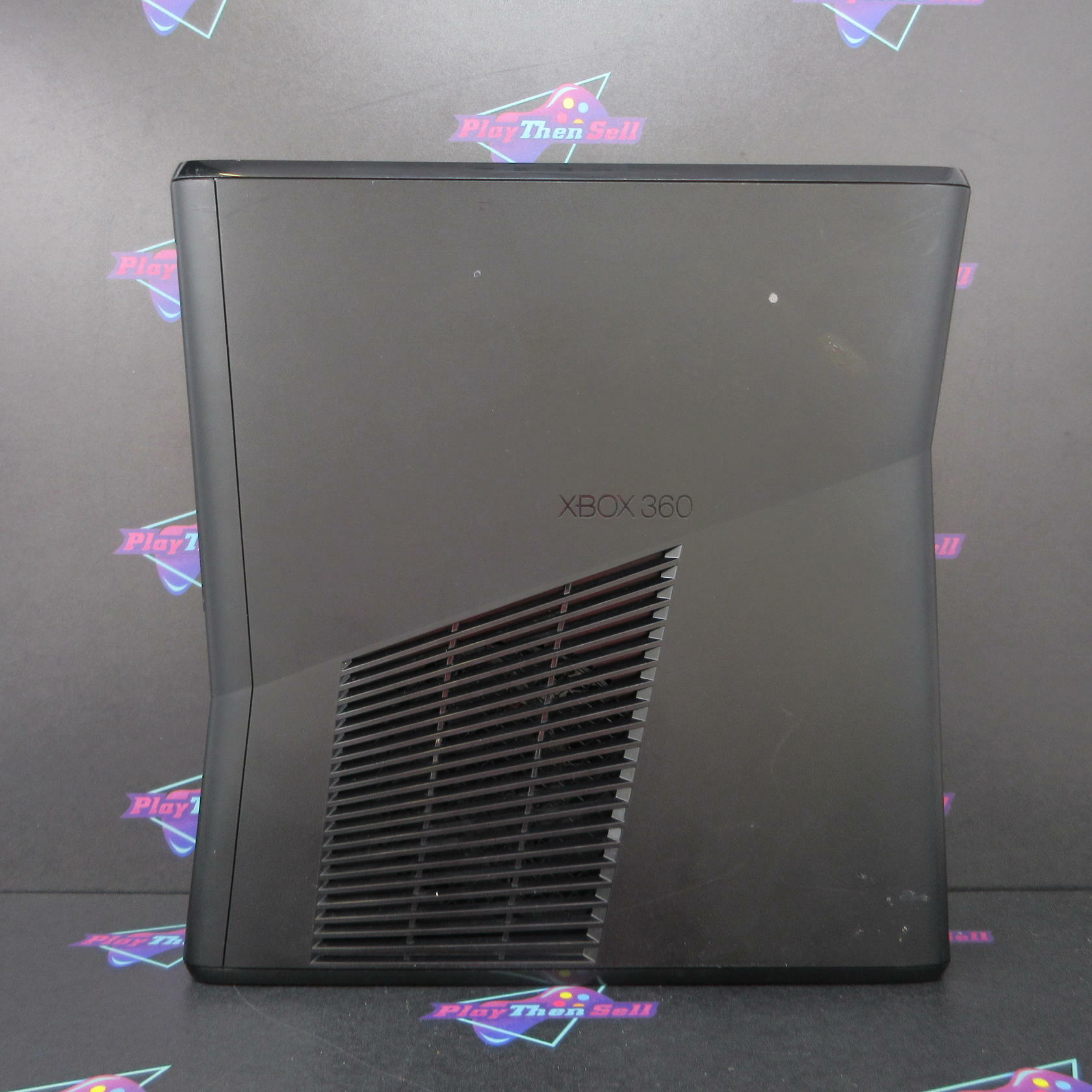 Xbox 360 Slim 250GB Console + Refurb Controller + HDMI Good Cond - Refurbished