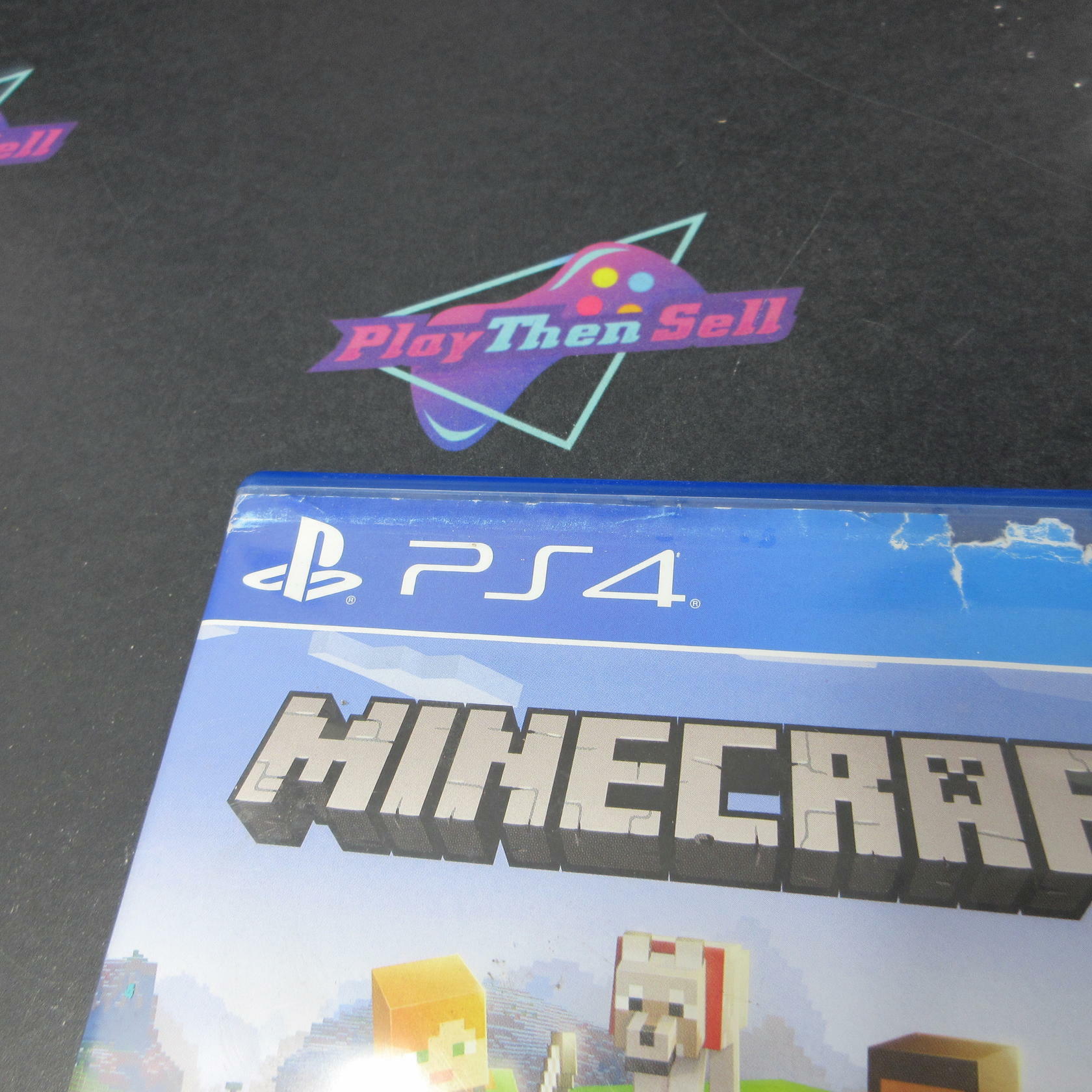 Minecraft Starter Collection PS4 PlayStation 4 AD Complete CIB - Very Good