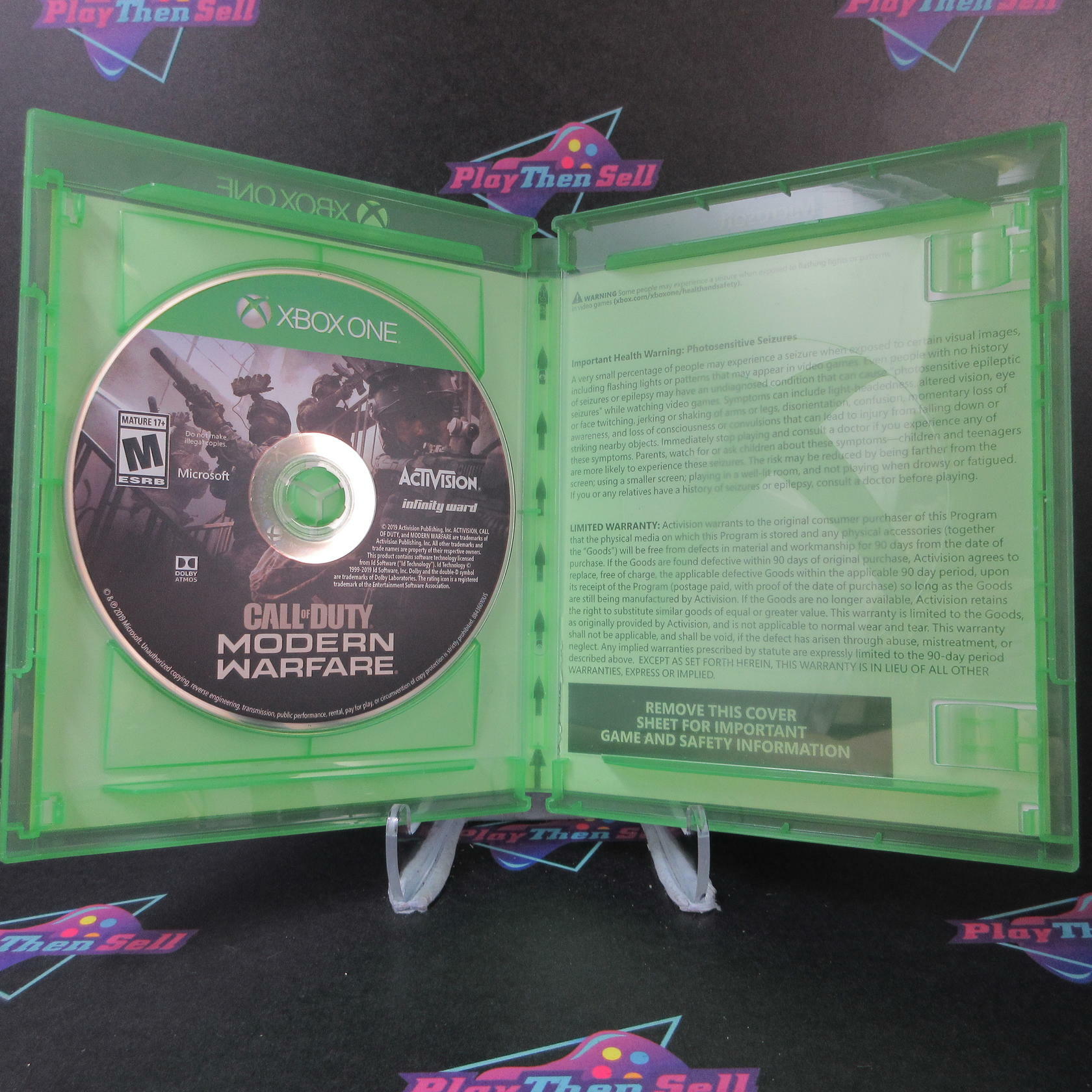 Call of Duty Modern Warfare Xbox One AD Complete CIB - Very Good