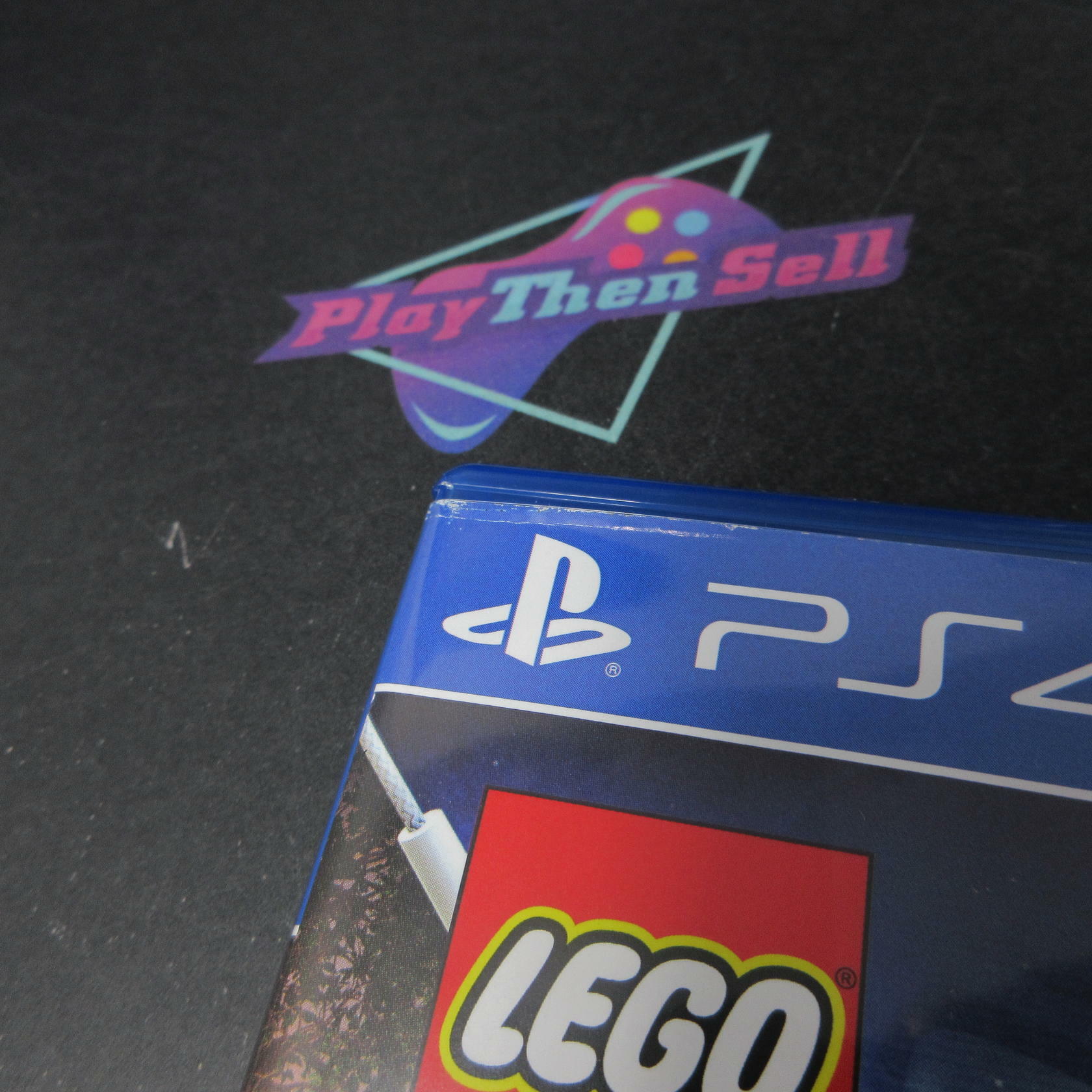 LEGO Marvel Superheroes 2 PS4 PlayStation 4 AD/MD Complete CIB - Very Good