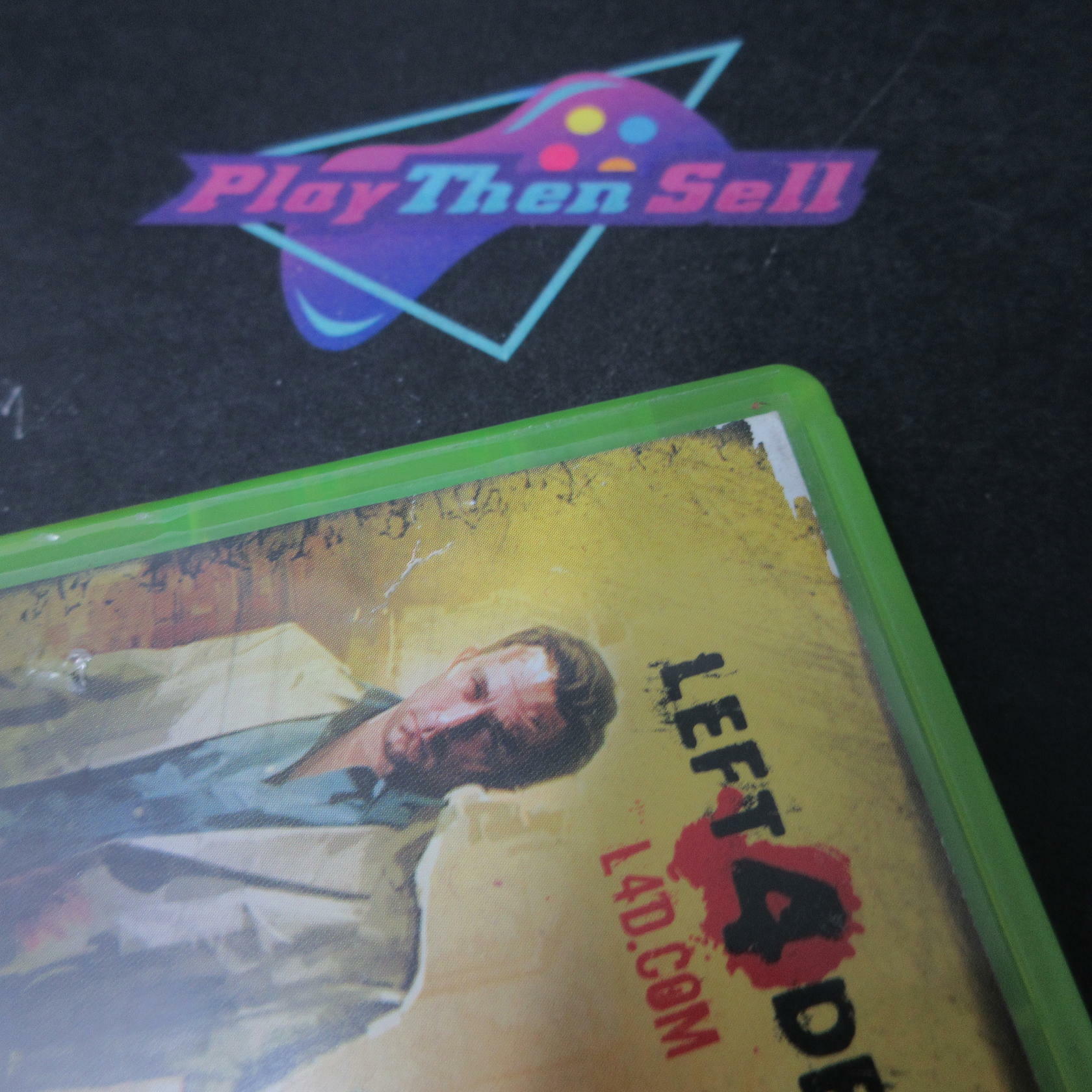 Left 4 Dead 2 Xbox 360 AD/MD/DD Complete CIB - Very Good