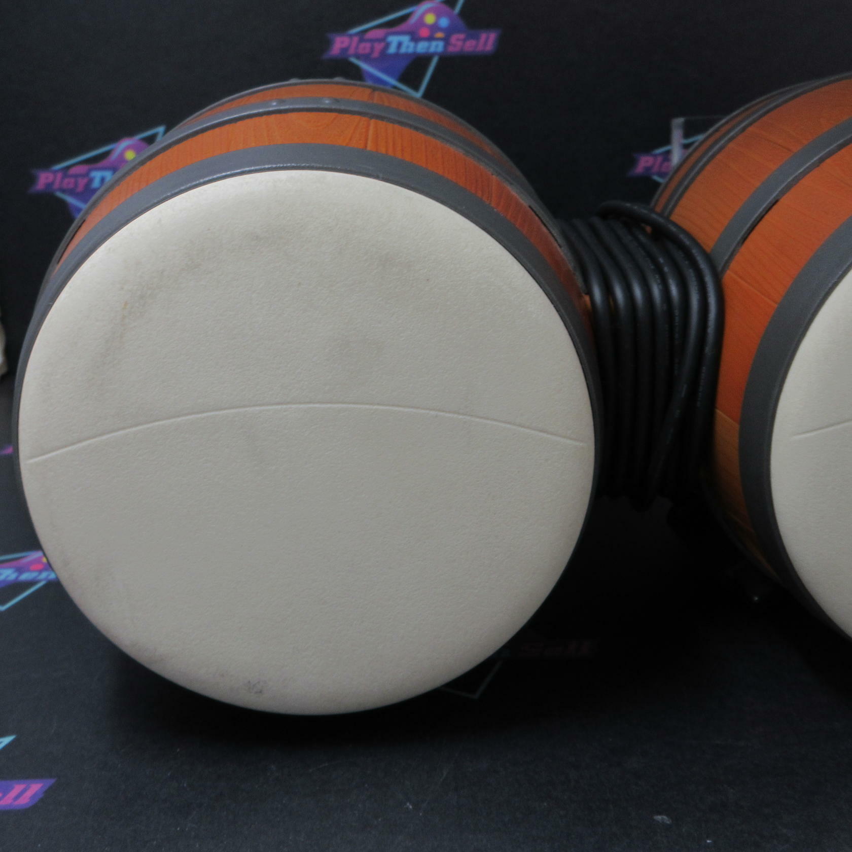 Donkey Konga 2 + DK Bongo Nintendo Gamecube - Like New