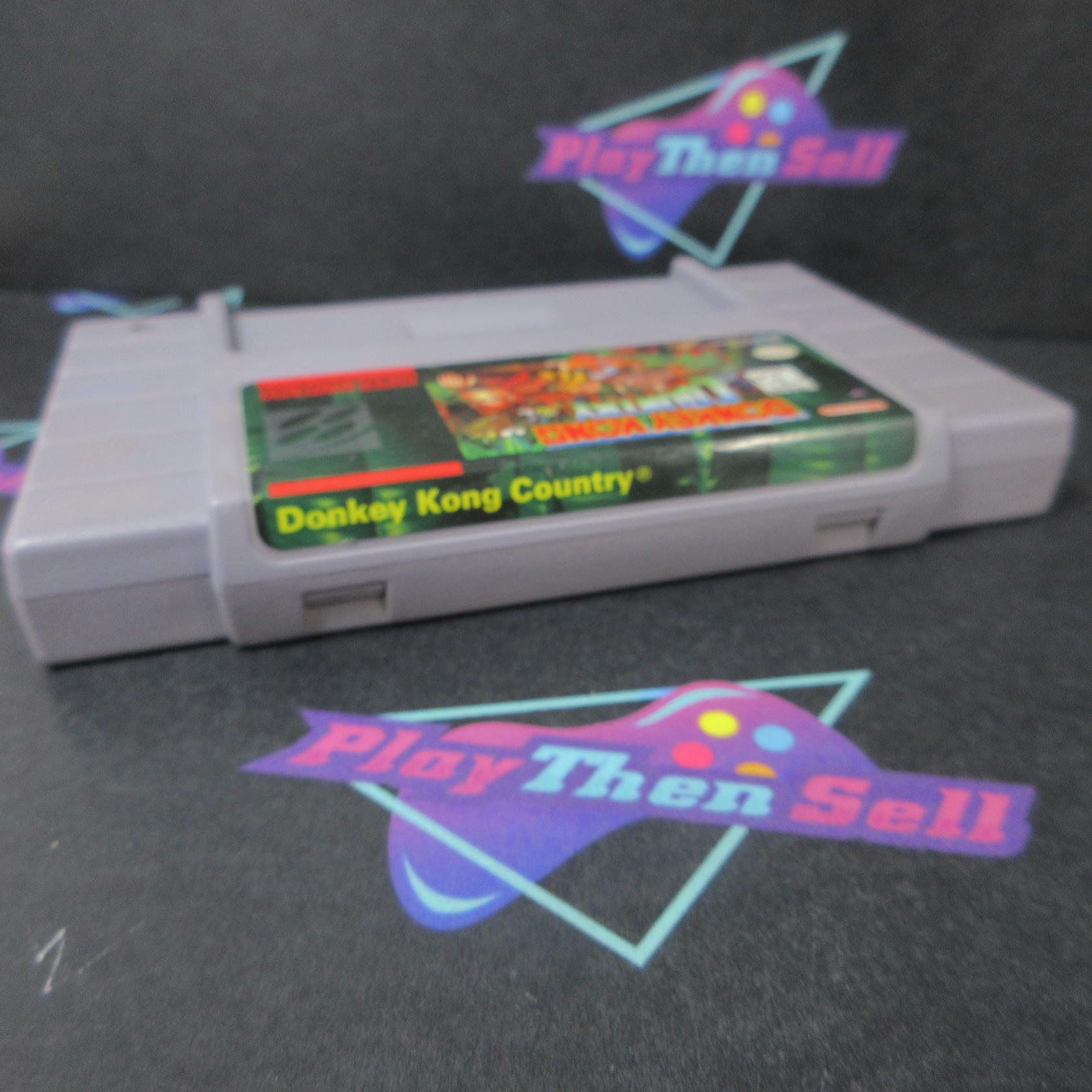 Donkey Kong Country Super Nintendo SNES Cartridge Only AD Authentic / Tested - Very Good