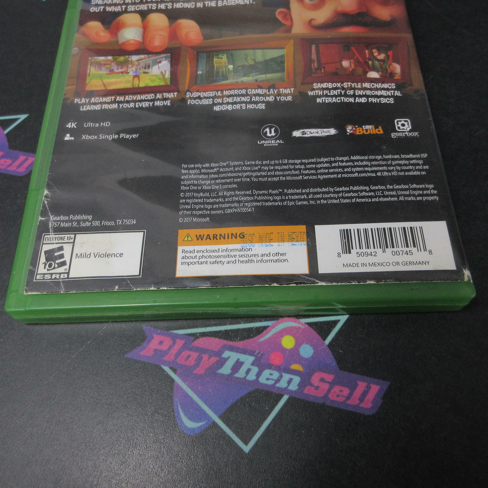 Hello Neighbor Xbox One AD Complete CIB - Very Good