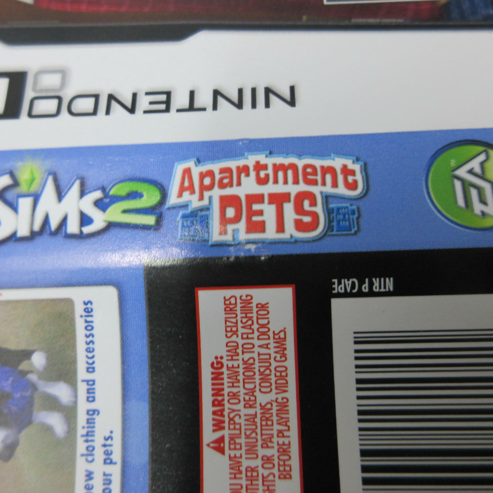 The Sims 2 Apartment Pets Nintendo DS AD Complete CIB - Very Good