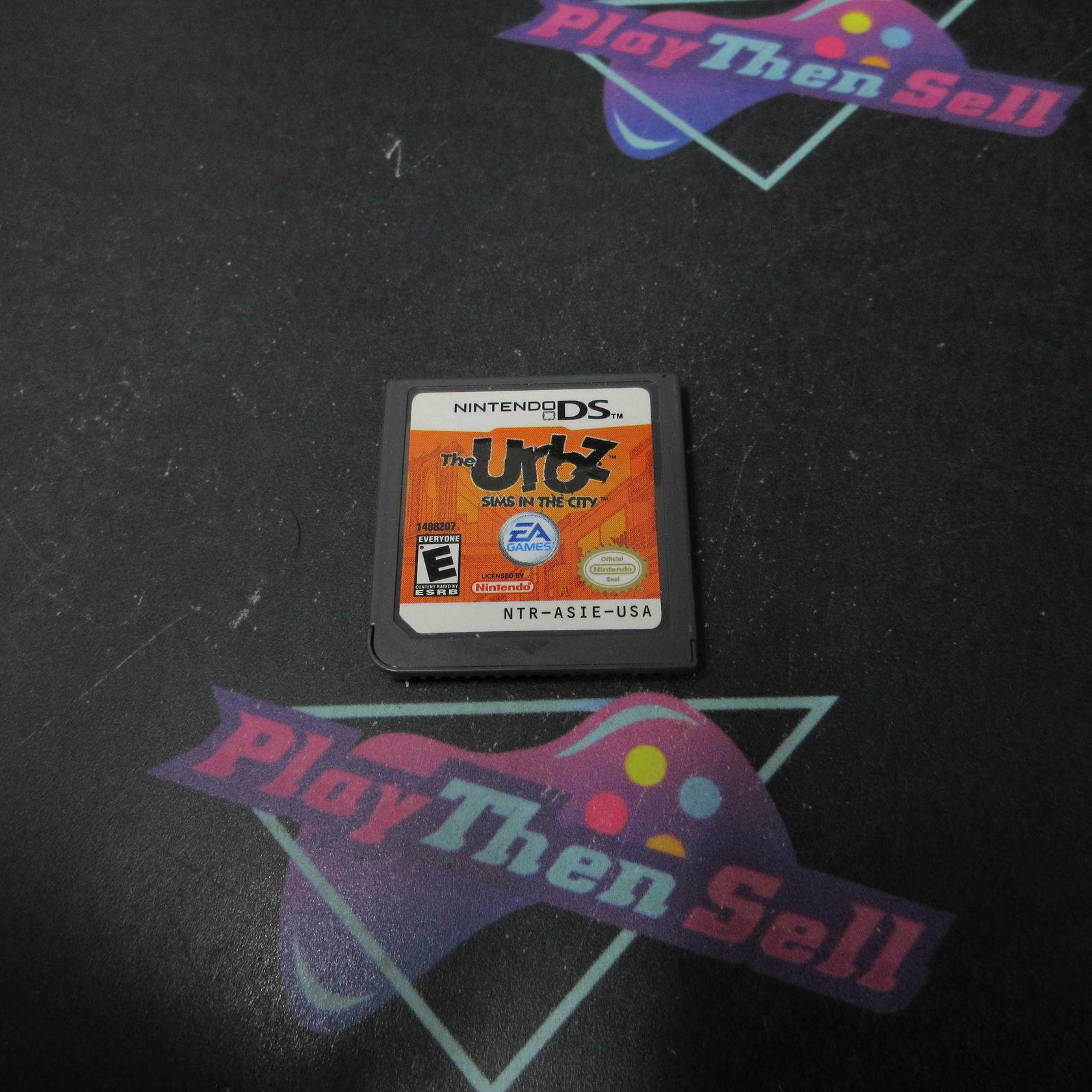 Urbz Sims In The City Nintendo DS AD/NM - Very Good