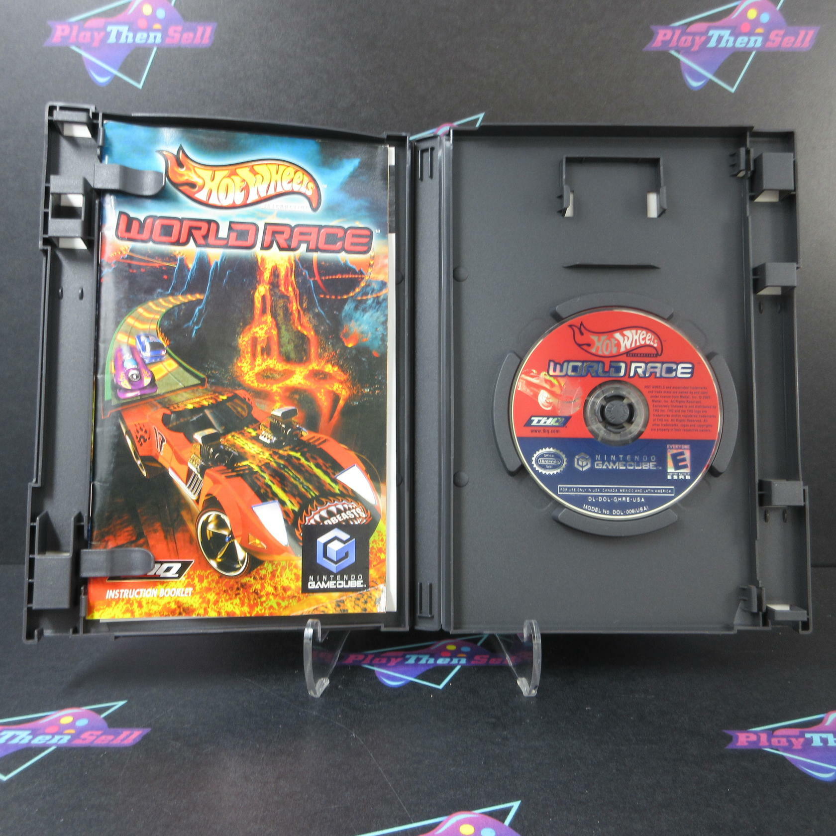 Hot Wheels World Race Nintendo Gamecube MD Complete CIB - Very Good