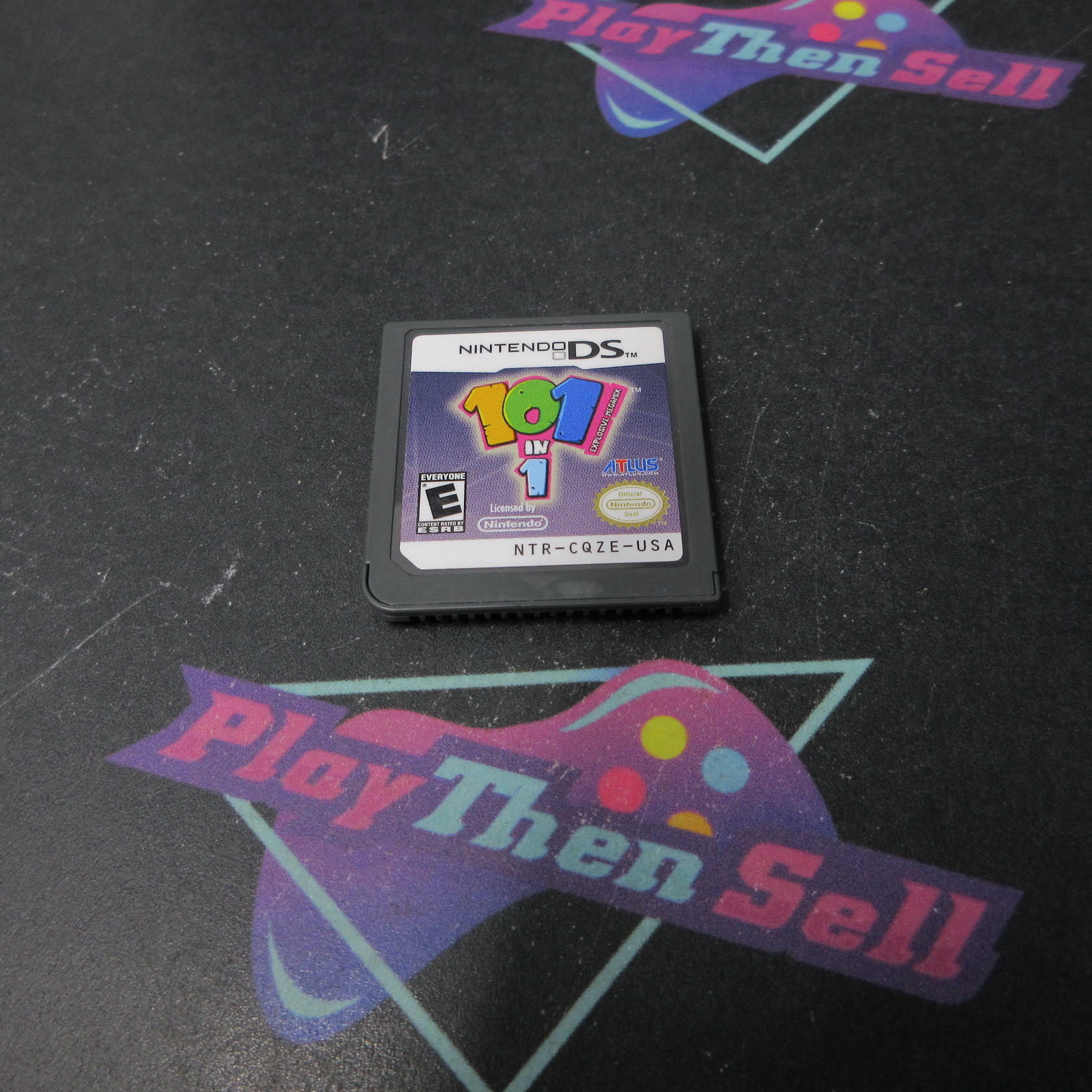 101-in-1 Explosive Megamix Nintendo DS CS Complete CIB - Very Good