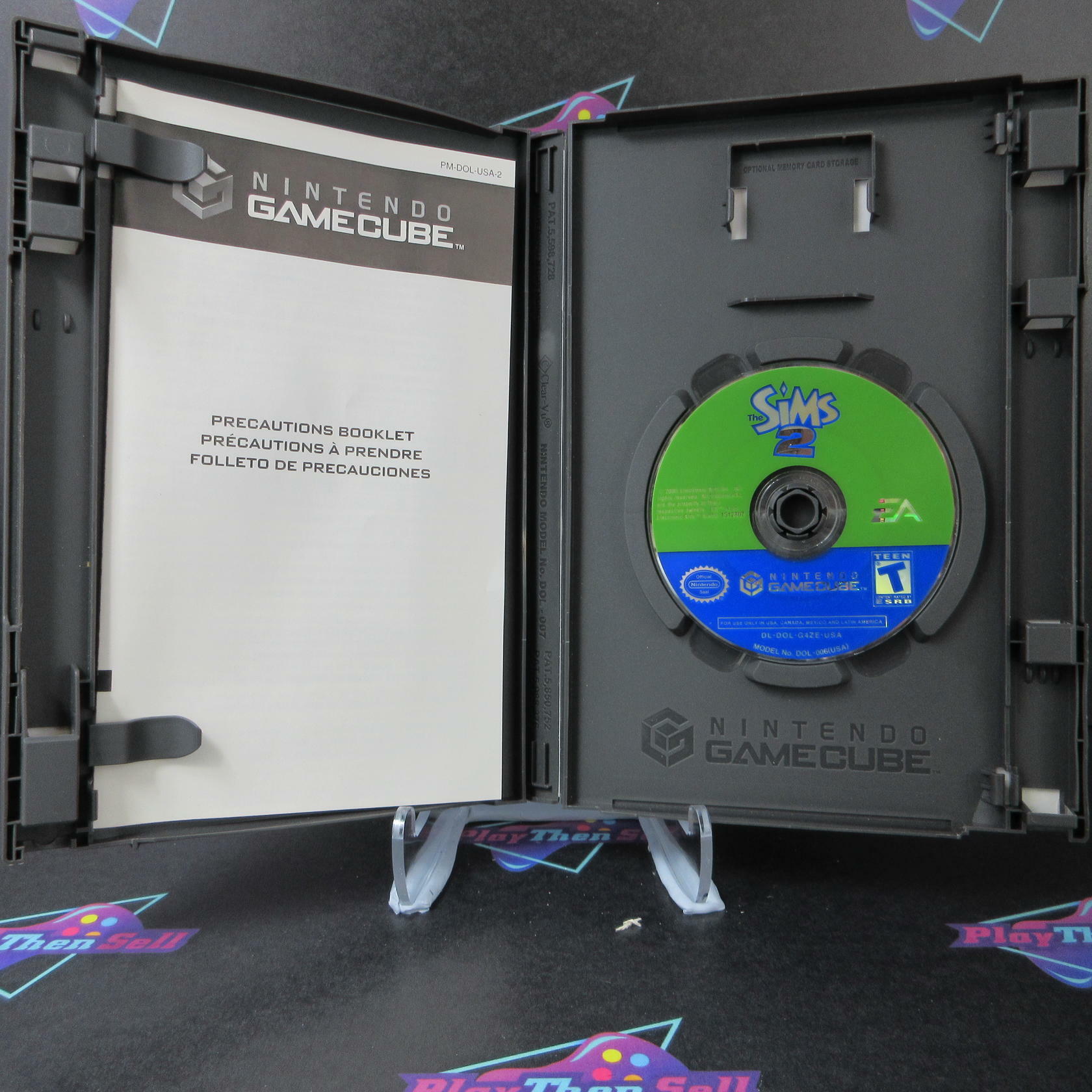 Sims 2 Nintendo Gamecube - Very Good