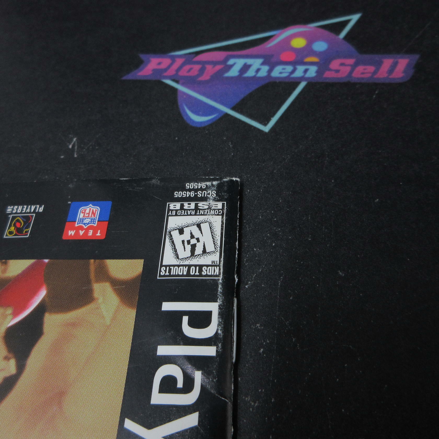 NFL GameDay PS1 PlayStation 1 MD + Reg Card Complete CIB - Very Good