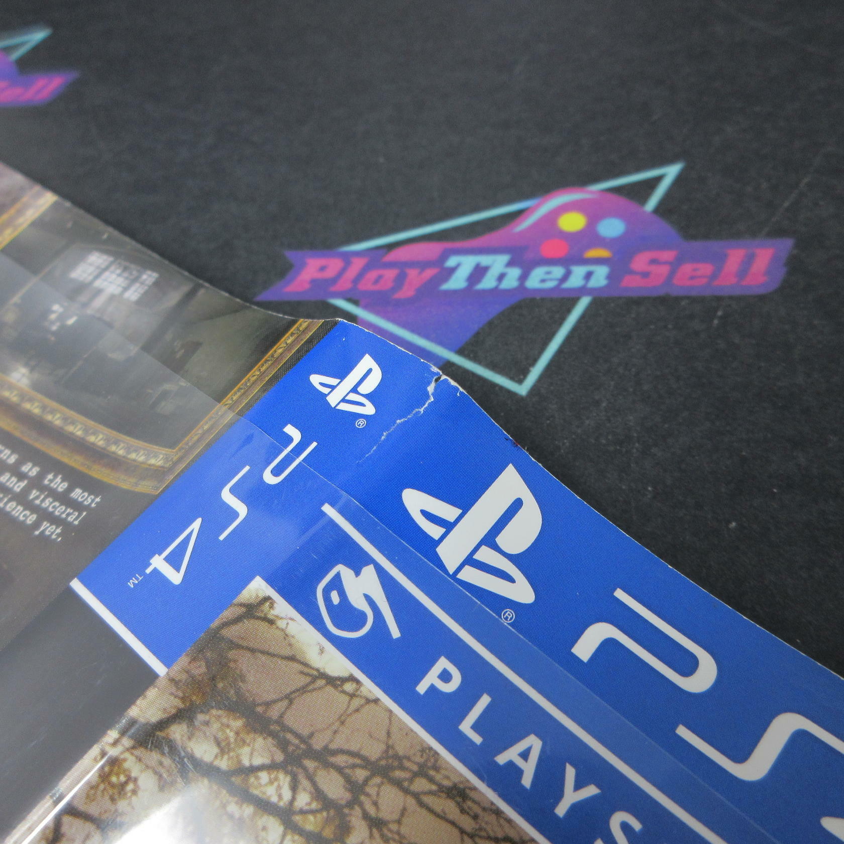 Resident Evil 7 Biohazard PS4 PlayStation 4 AD Complete CIB - Very Good