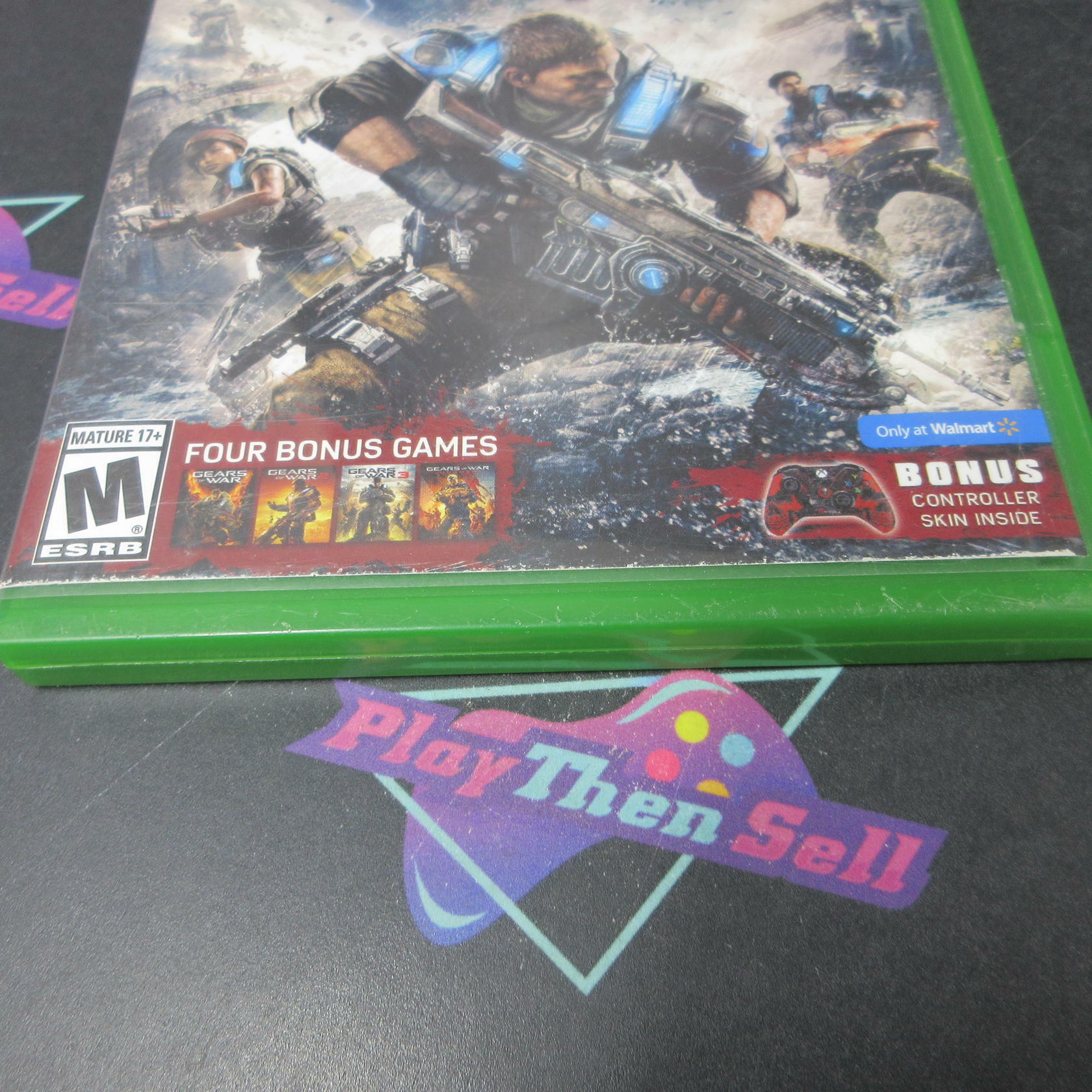 Gears of War 4 Xbox One AD + Stickers Complete CIB - Very Good