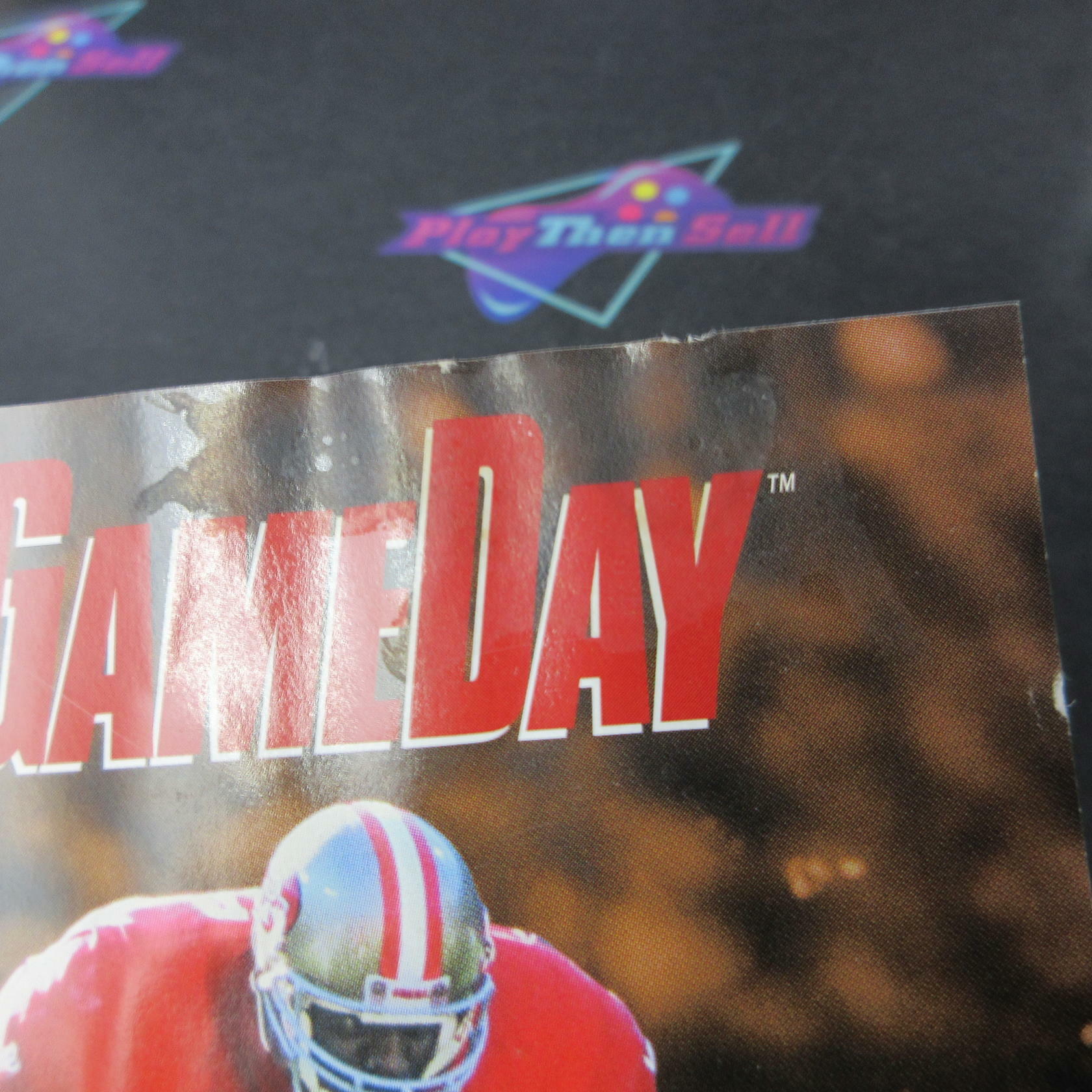 NFL GameDay PS1 PlayStation 1 MD Complete CIB - Very Good