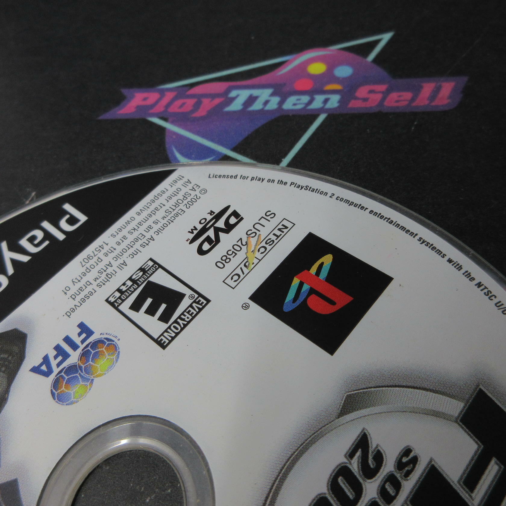 FIFA Soccer 2003 PS2 PlayStation 2 DD/NM - Very Good