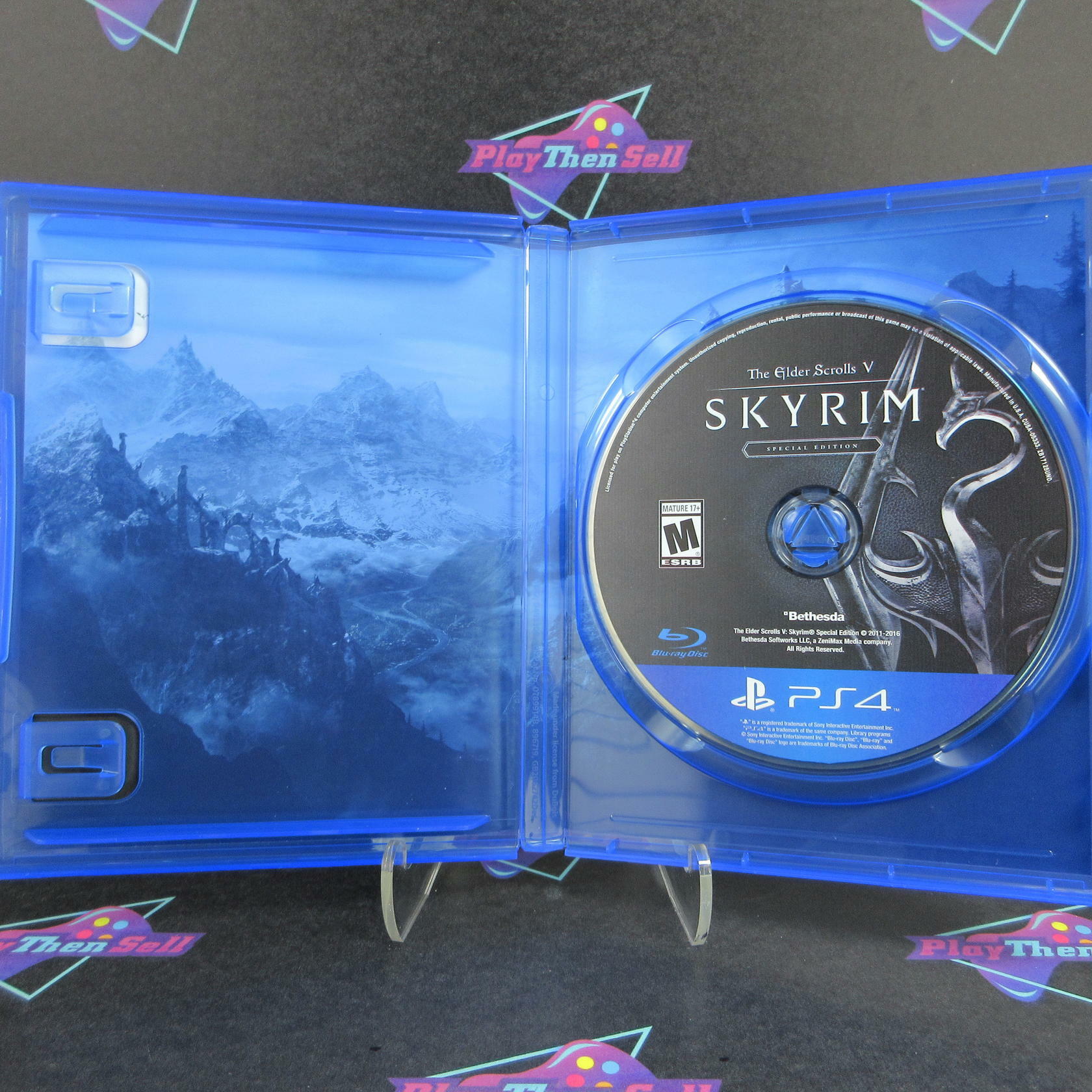 The Elder Scrolls V Skyrim Special Edition PS4 PlayStation 4 - Like New