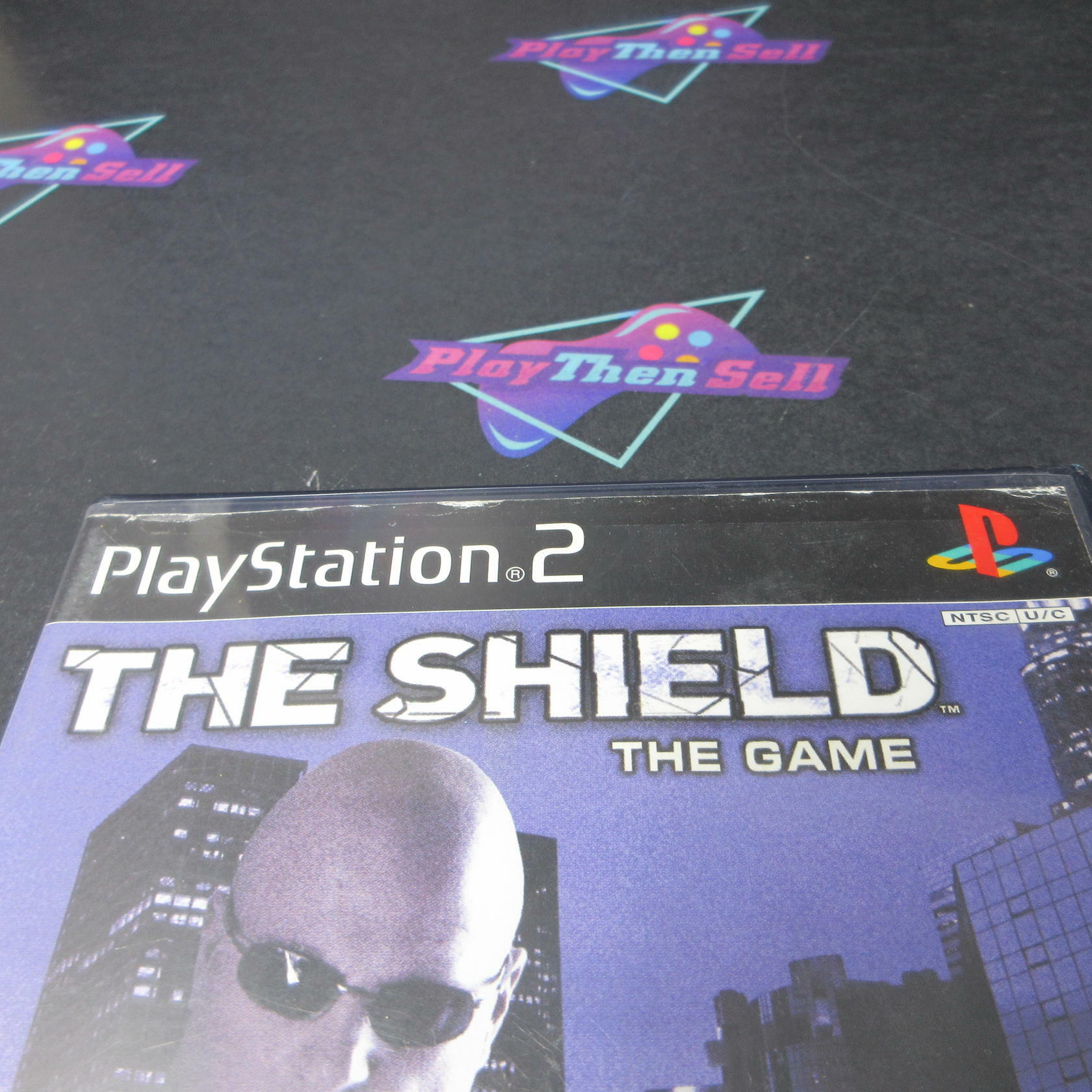 The Shield The Game PS2 PlayStation 2 AD Complete CIB - Very Good