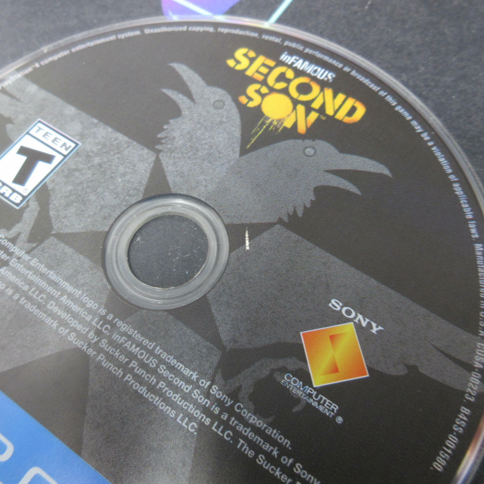 Infamous Second Son PS4 PlayStation 4 DD Complete CIB - Very Good