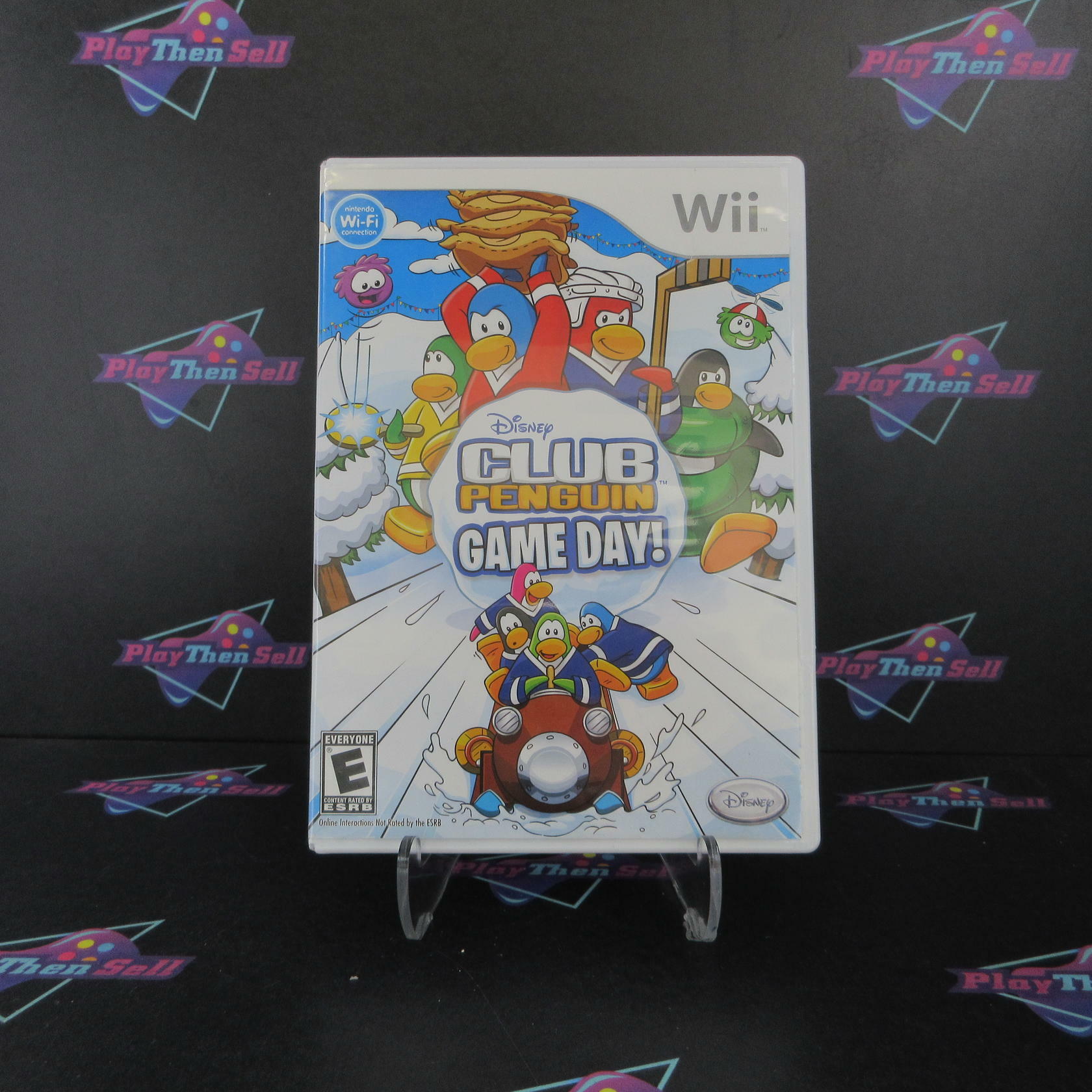 Club Penguin Game Day! Nintendo Wii - Like New